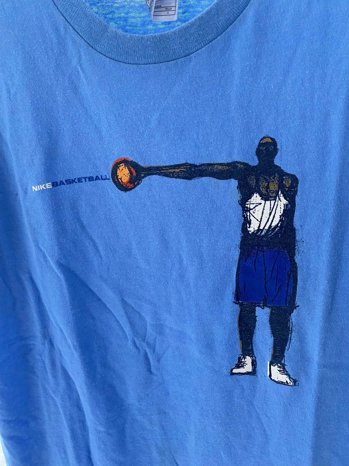 Nike × Vintage vintage nike basketball 90s tshirt Size US S / EU 44-46 / 1 - 2 Thumbnail