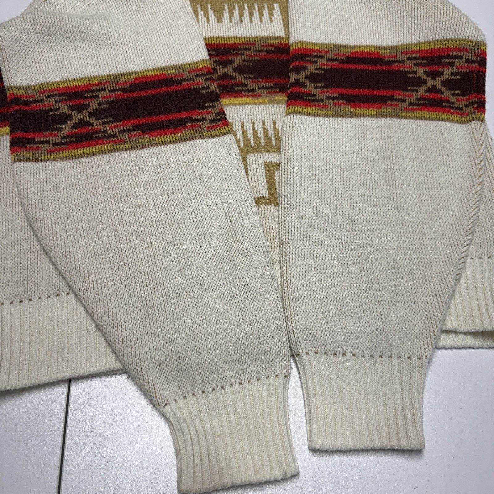 Vintage Vintage Victoria Dry Goods Aztec Sweater Adult Large White Size US L / EU 52-54 / 3 - 4 Thumbnail