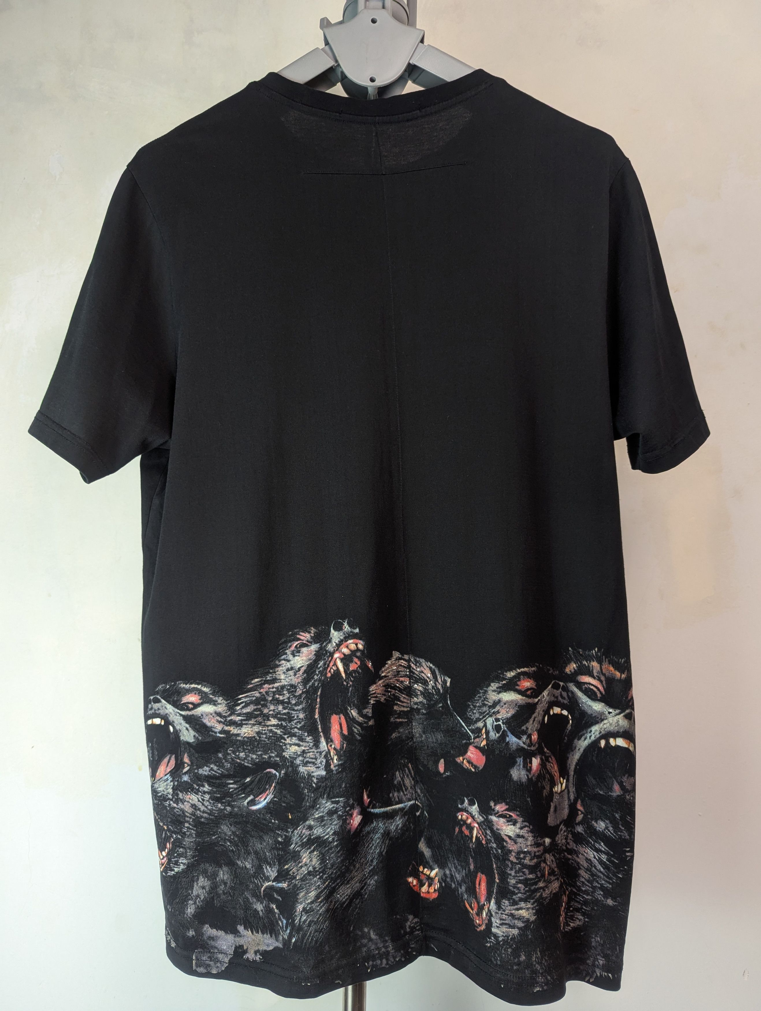 Givenchy Givenchy Monkey Print Black T-shirt M Columbian Fit Size US M / EU 48-50 / 2 - 7 Thumbnail