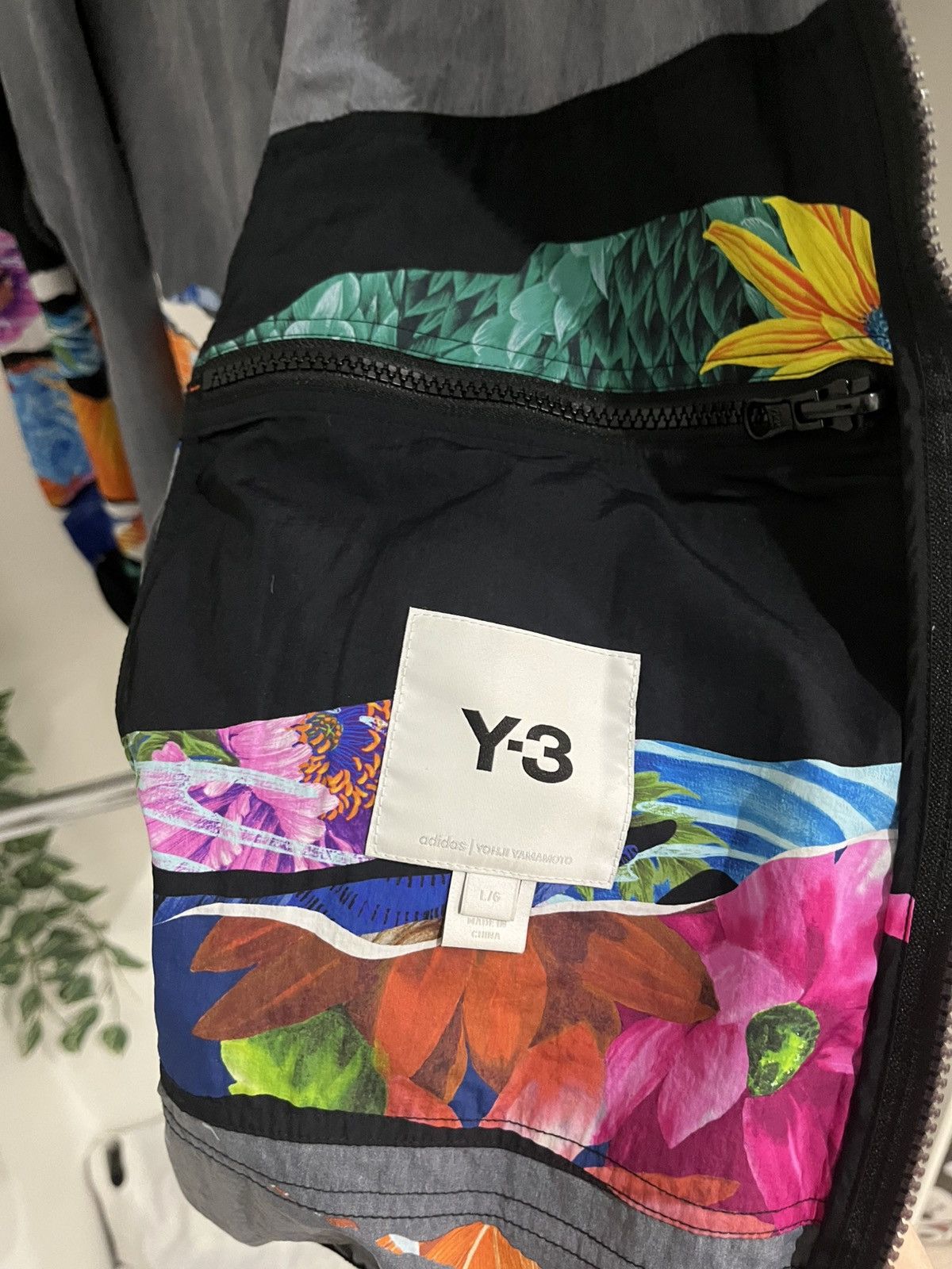 Yohji Yamamoto Y-3 by Yohji Yamamoto Floral Print Windbreaker Jacket Size US L / EU 52-54 / 3 - 12 Thumbnail