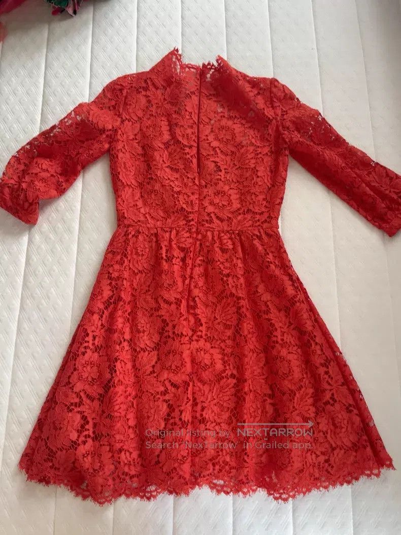 Valentino Valentino Red lace dress Size S / US 4 / IT 40 - 2 Thumbnail