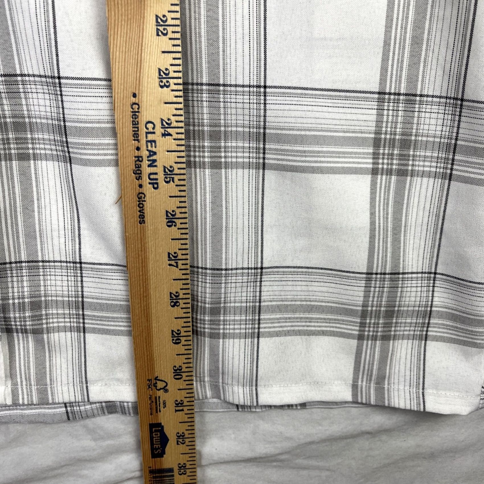 Vintage VINTAGE Lowrider Shirt Mens XL White Plaid Button Up Chicano Cholo Homies Baggy Relaxed Size US XL / EU 56 / 4 - 7 Thumbnail