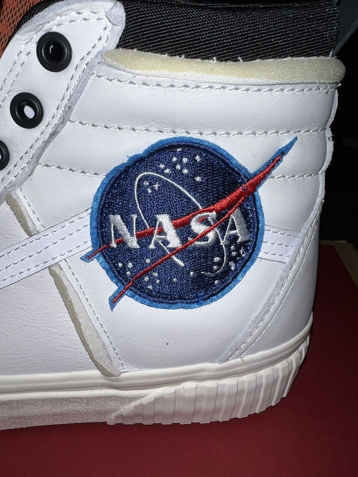 NASA × Vans Vans NASA X Sk8-Hi MTE Space Voyager True White Shoes Size US 11 / EU 44 - 13 Thumbnail