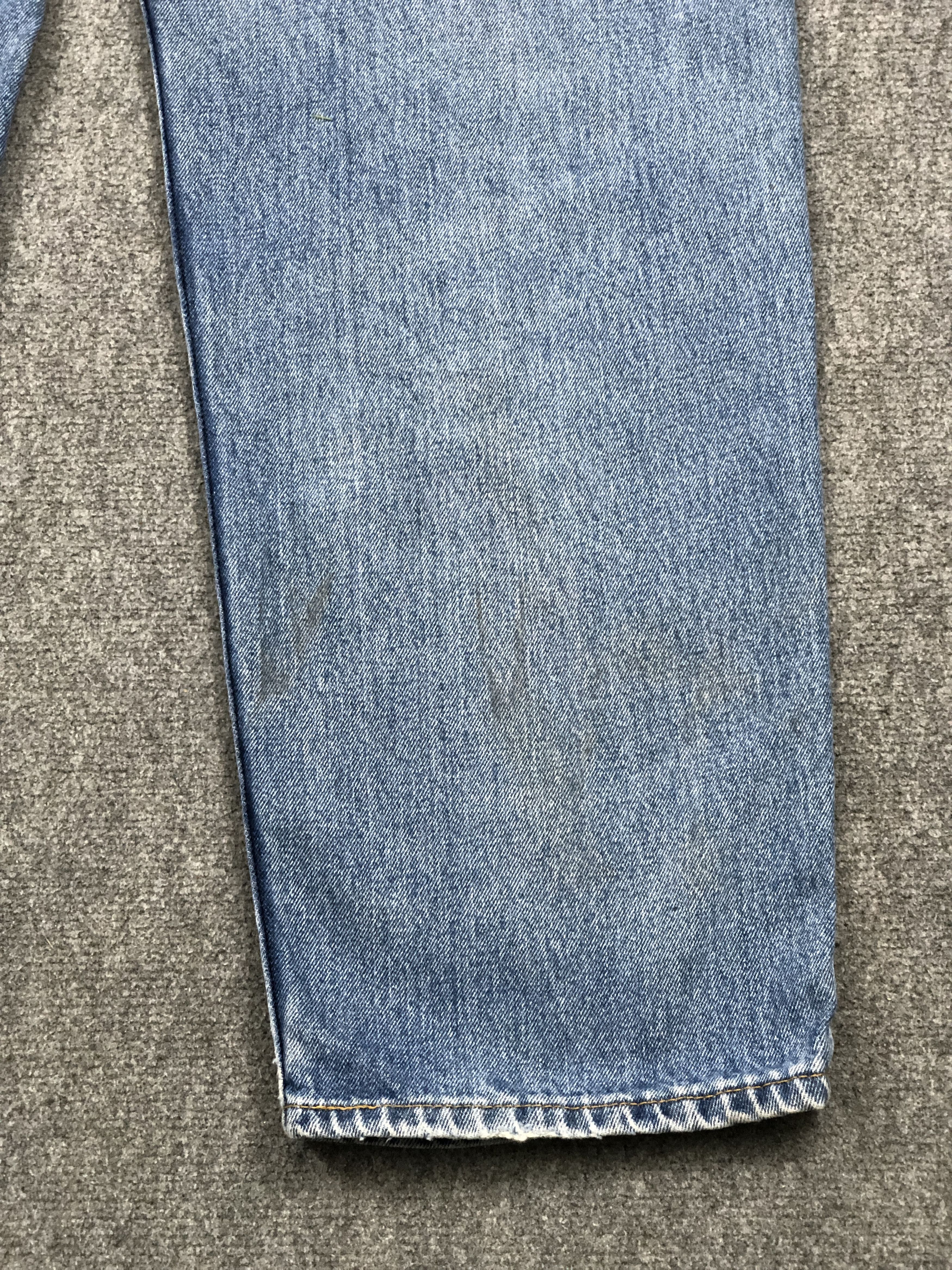 Levi's Vintage Levi's 505 Distressed Faded Blue Jeans DP2237 Size US 41 - 11 Thumbnail