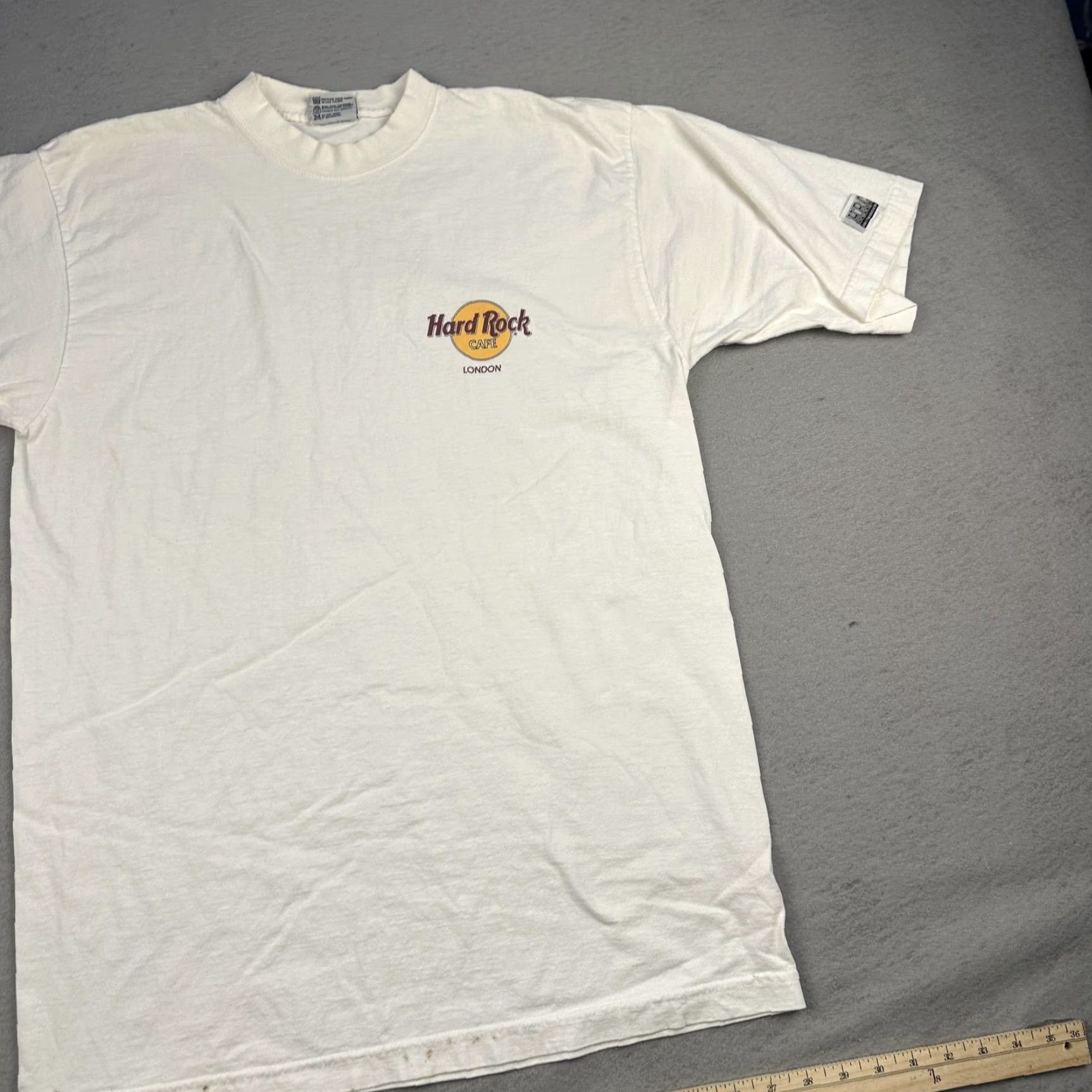 Hard Rock Cafe VINTAGE Hard Rock Cafe Shirt Mens L White London The Original Graphic 90s Rock Music Travel Logo City Crew Neck Short Sleeve Graphic Print Mens Size US L / EU 52-54 / 3 - 4 Thumbnail