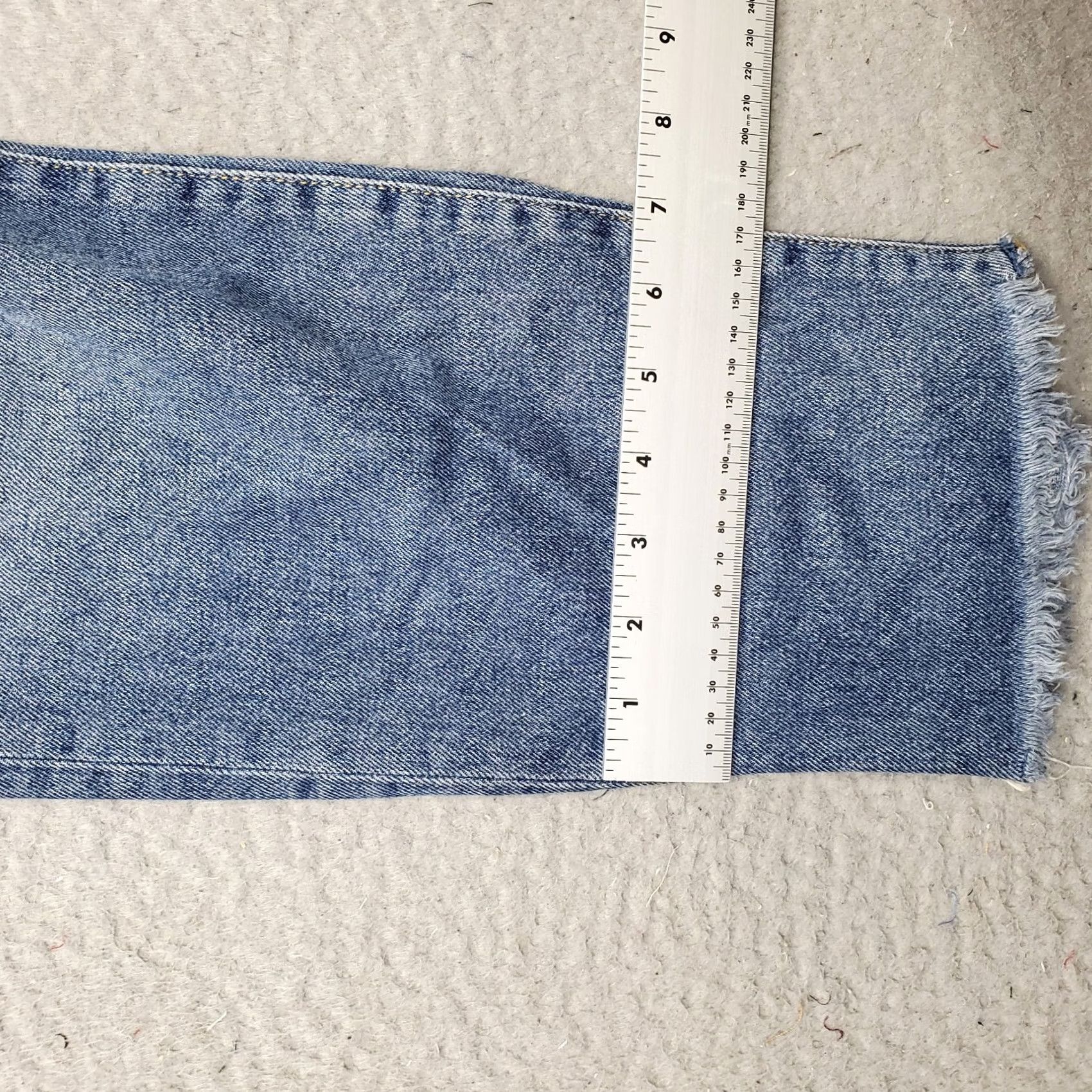 Free People Free People Jeans Womens 26 Blue Denim Distressed Straight Button Fly Frayed Hem Size 26" / US 2 / IT 38 - 5 Thumbnail