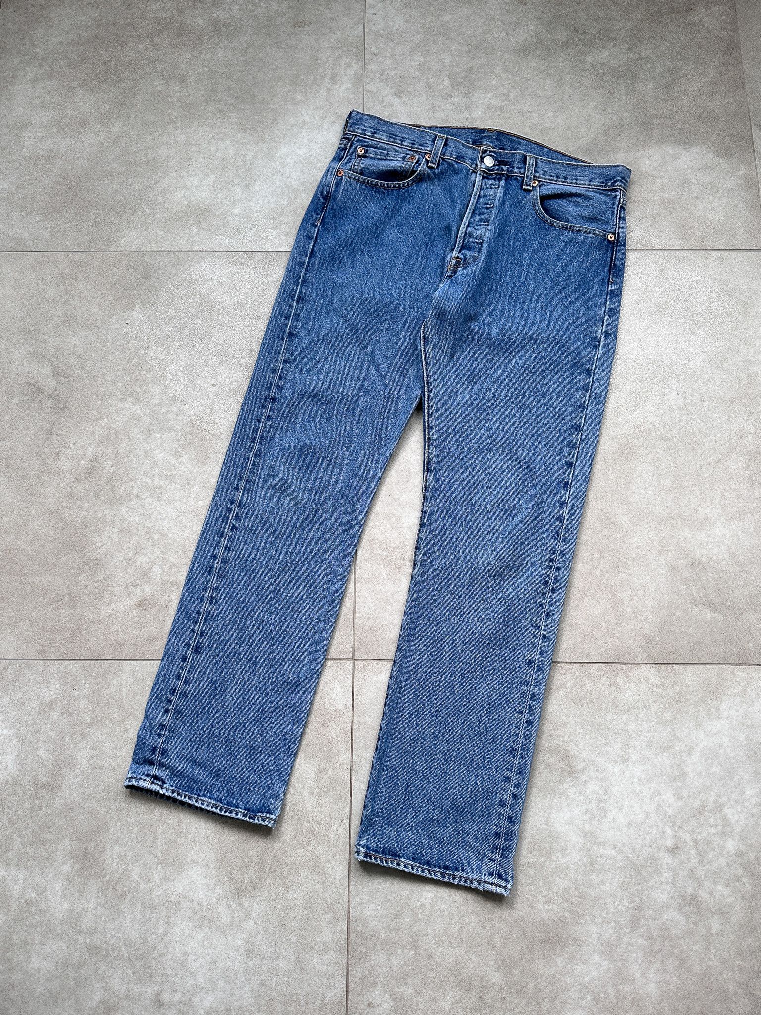 Jean Vintage Levi's 501 Blue Denim Jeans Pants Size US 32 / EU 48 - 3 Thumbnail