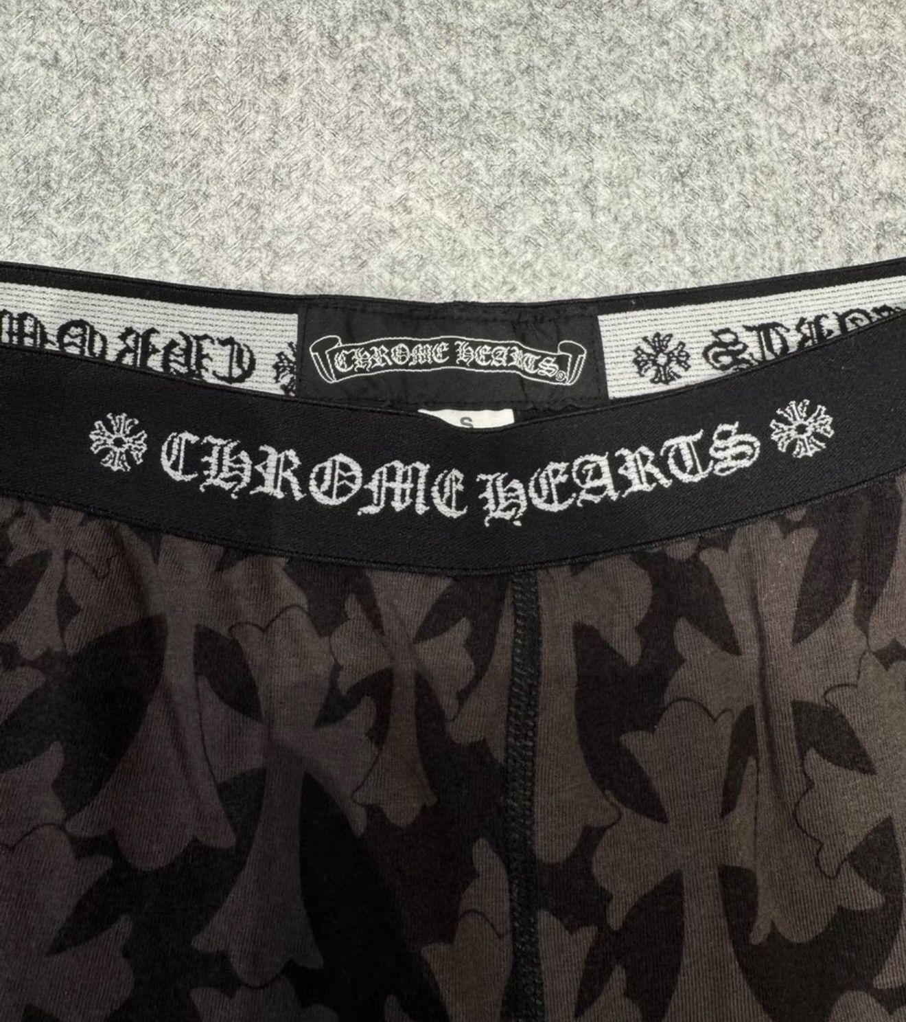 Chrome Hearts Chrome Hearts Black/Brown All-Over Cross Logo Leggings Size US 31 - 2 Thumbnail