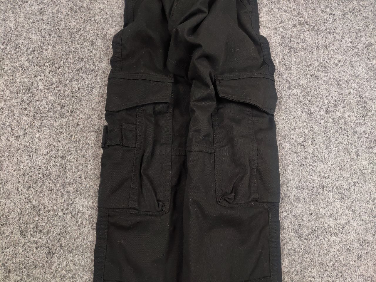 Japanese Brand Vintage Japanese Black Cargo Workwear Y2K Style Pants Size US 30 / EU 46 - 5 Thumbnail