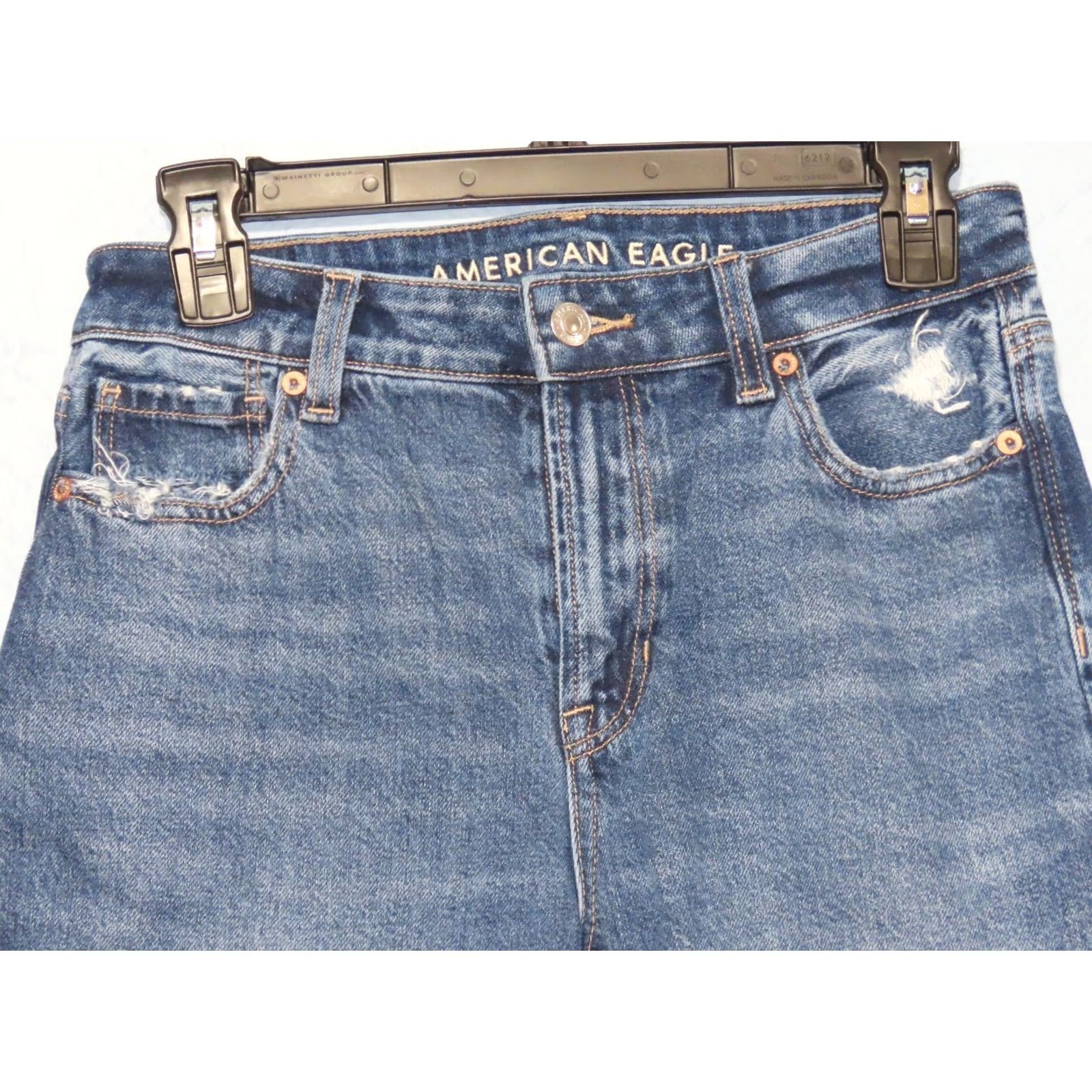 American Eagle Outfitters American Eagle Outfitters Mom Blue Jeans Size 0 26x28 Distressed Dark Wash Regular Fit Denim Cotton Blend Women Jeans Size 25" / US 0 / IT 36 - 3 Thumbnail