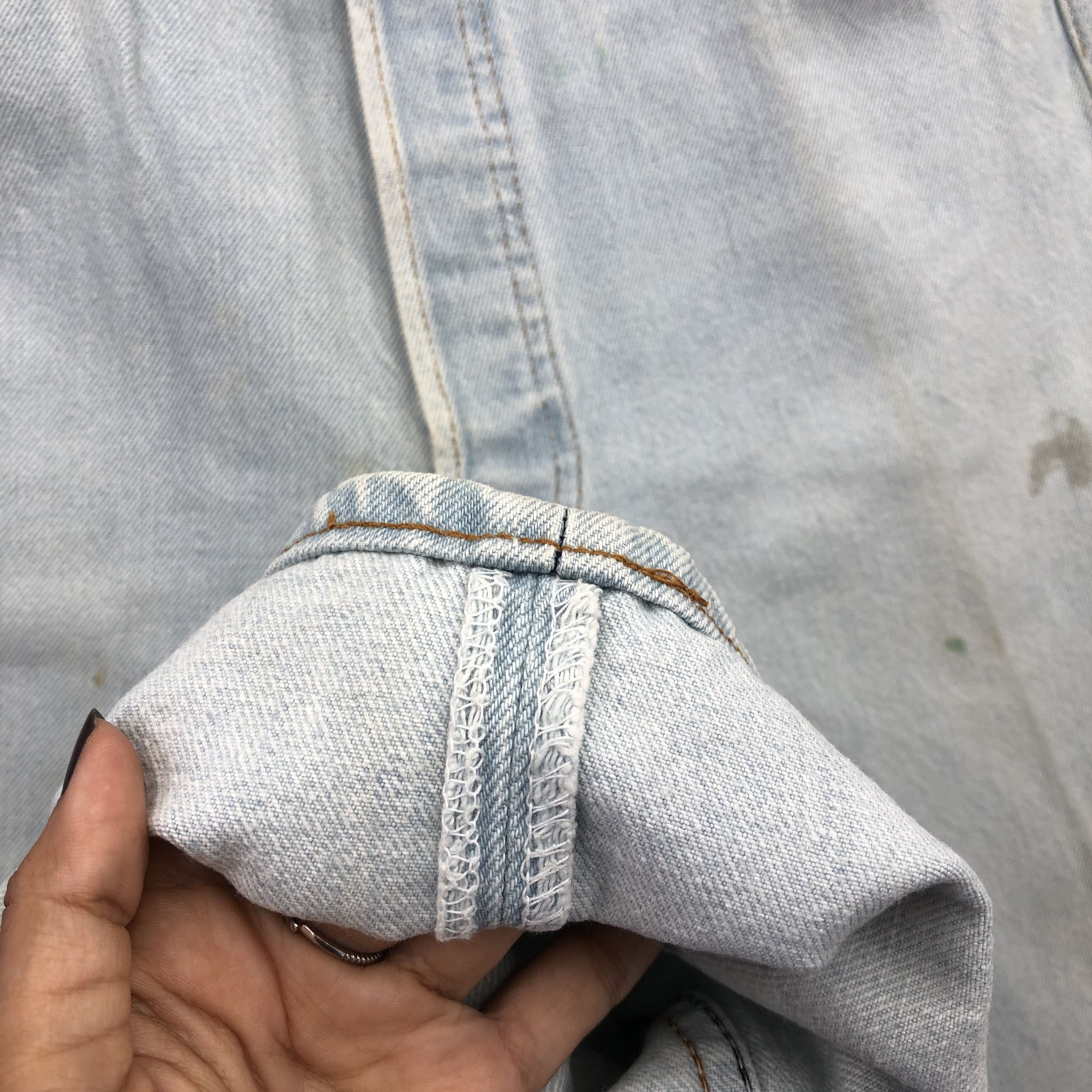 Levi's Vintage 70s Levis 501 Sun Faded Light Wash Blue Jeans Denim Size 28" / US 6 / IT 42 - 8 Thumbnail