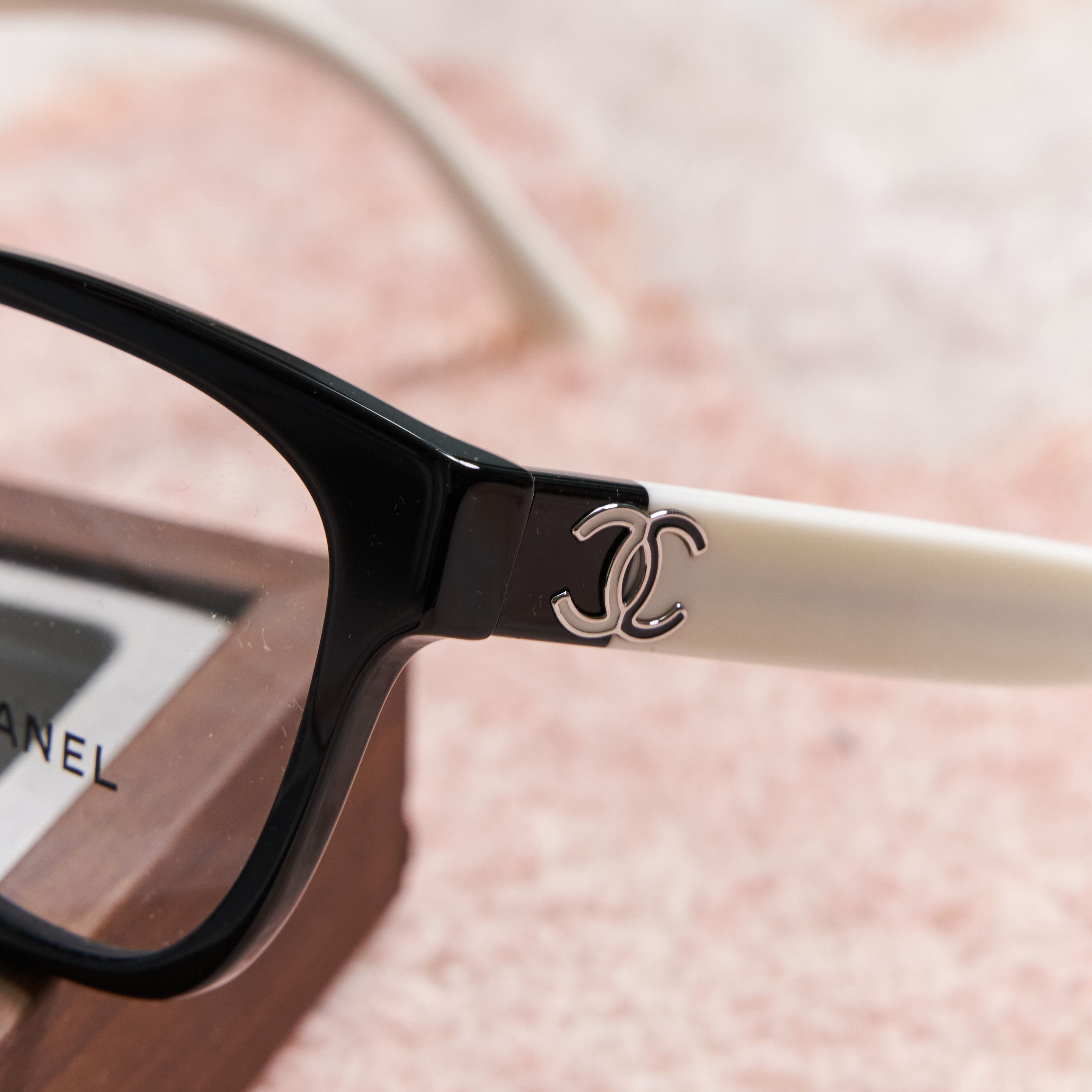 Chanel CHANEL 0CH3472 1656 Sunglasses Size ONE SIZE - 2 Thumbnail