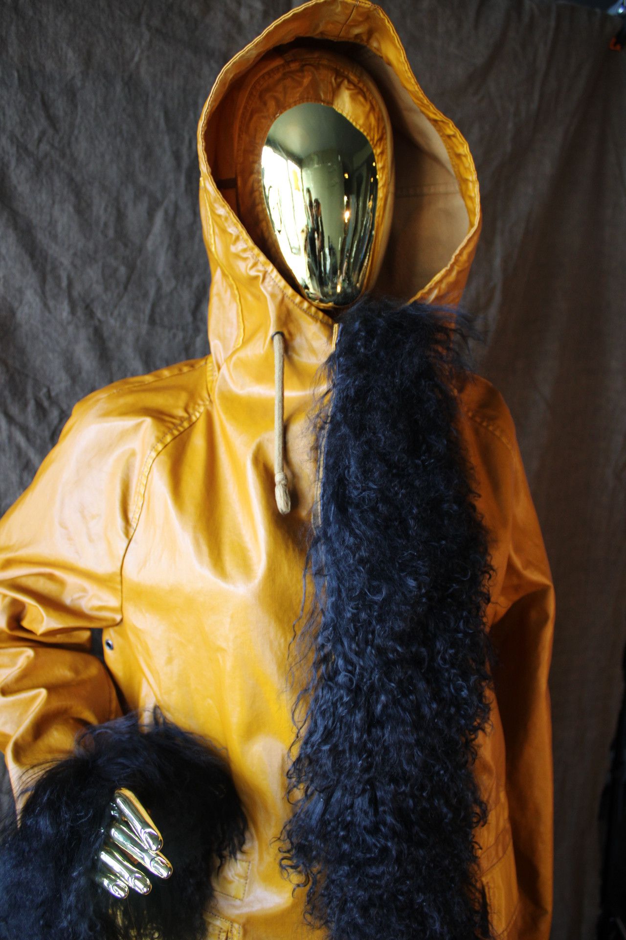 Other Vinyl Yellow Coat with real mongolian Fur Size US L / EU 52-54 / 3 - 3 Thumbnail