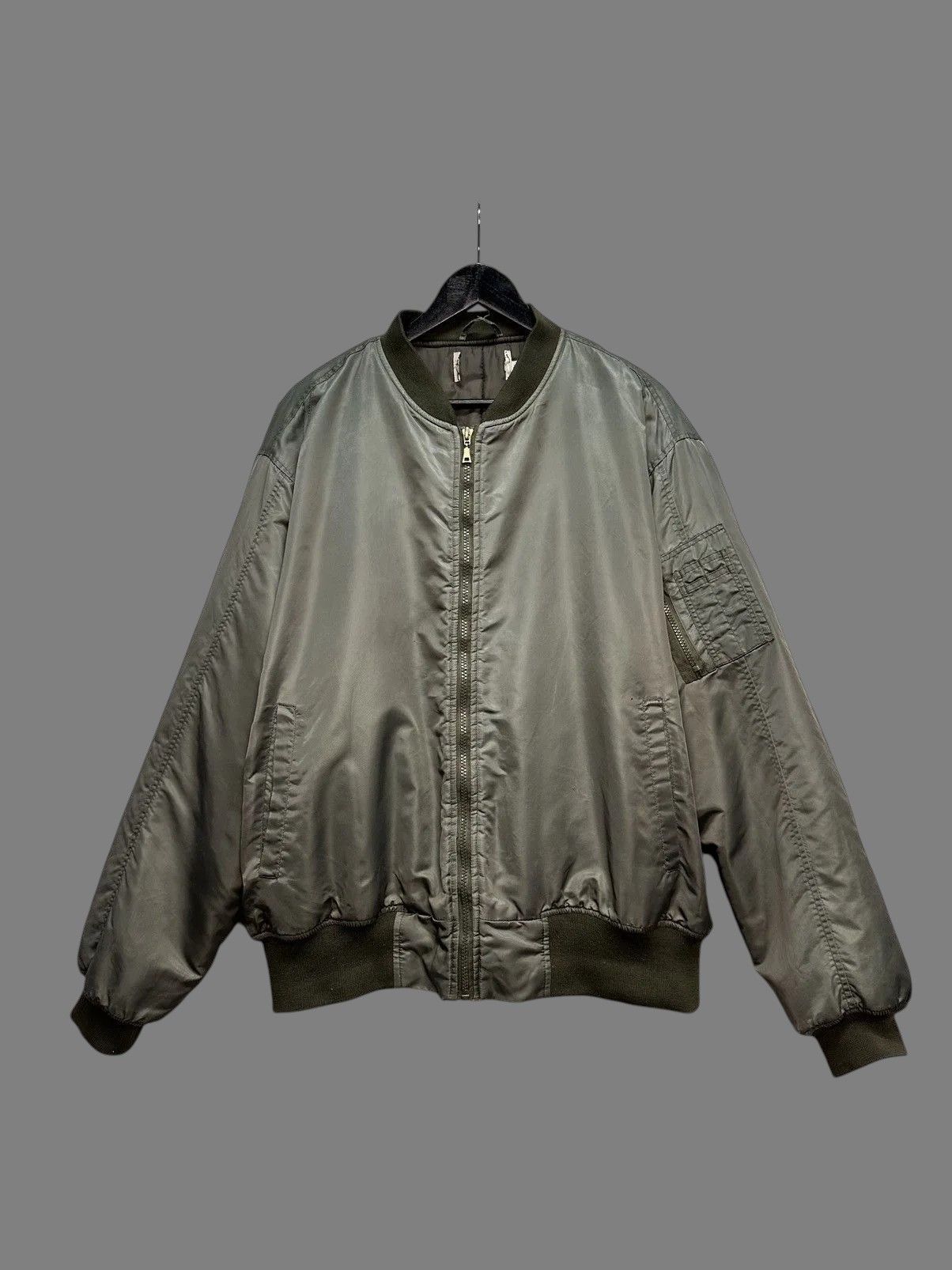 Le Grande Bleu (L.G.B.) MA1 CROPPED Military Green JACKET Oversized Bomber Vintage Size US XXL / EU 58 / 5 - 1 Thumbnail