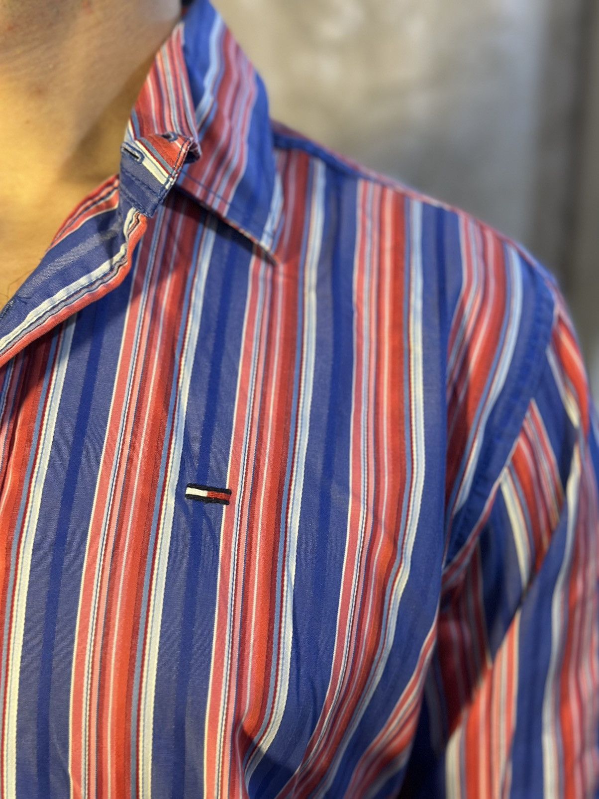 Tommy Hilfiger VINTAGE TOMMY HILFIGER SHIRT BUTTON UP Size US L / EU 52-54 / 3 - 5 Thumbnail