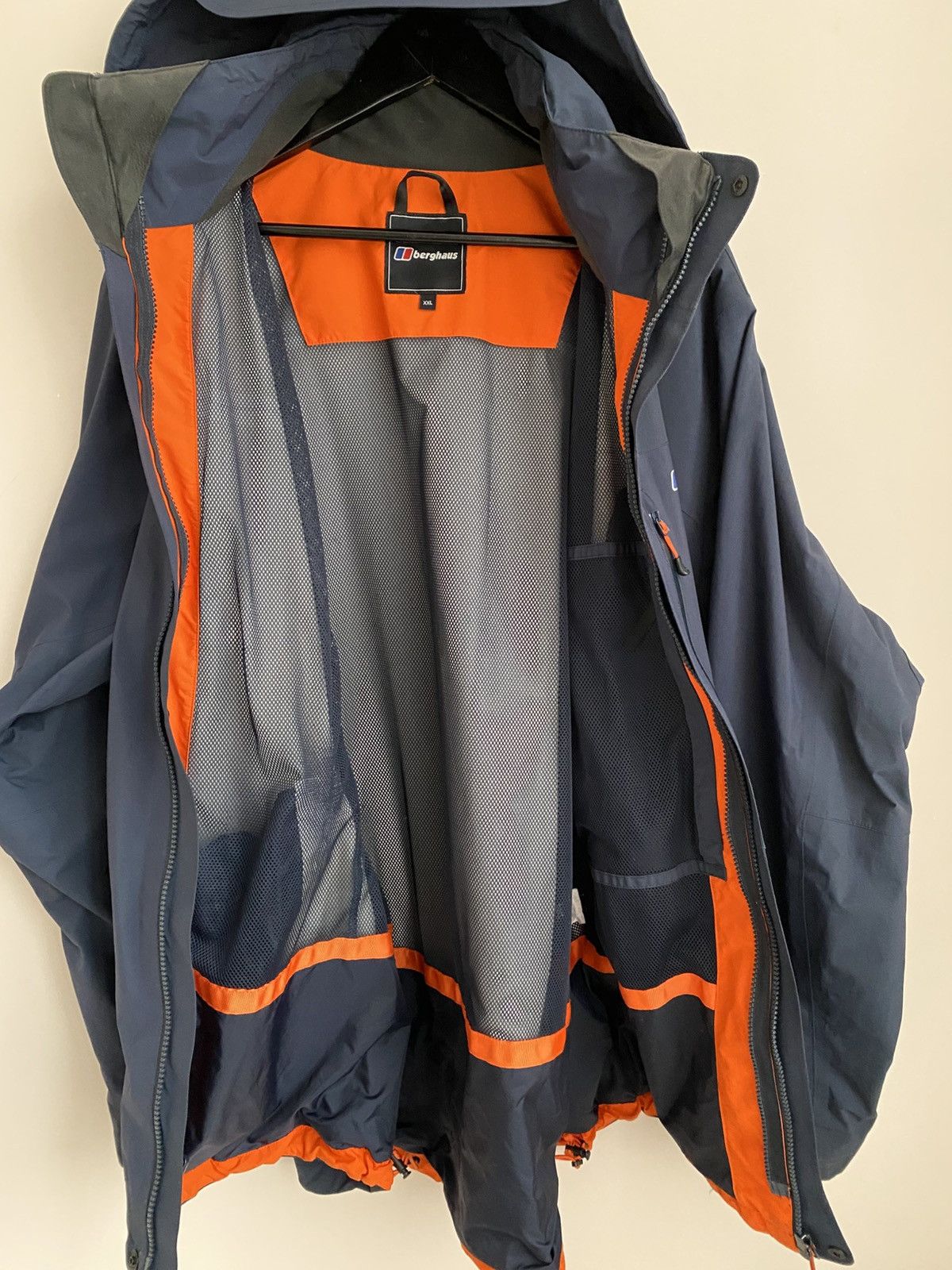 Berghaus Berghaus Gore-Tex men's windbreaker jacket Size US XXL / EU 58 / 5 - 6 Thumbnail