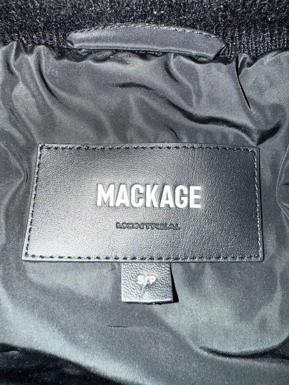 Mackage AUTHENTIC MACKAGE WOMEN ADALI BLACK FITTED DOWN COAT FUR Size S / US 4 / IT 40 - 2 Thumbnail