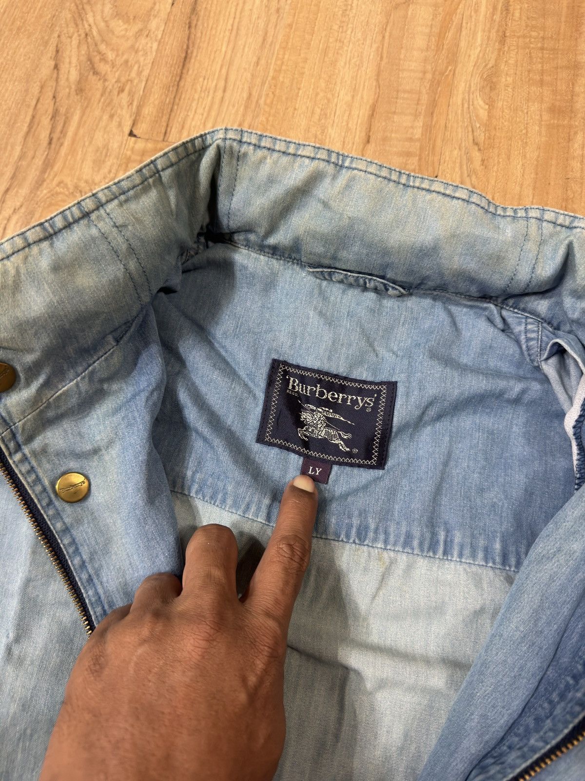 Burberry × Vintage VINTAGE BURBERRY DENIM JACKET Size US L / EU 52-54 / 3 - 4 Thumbnail