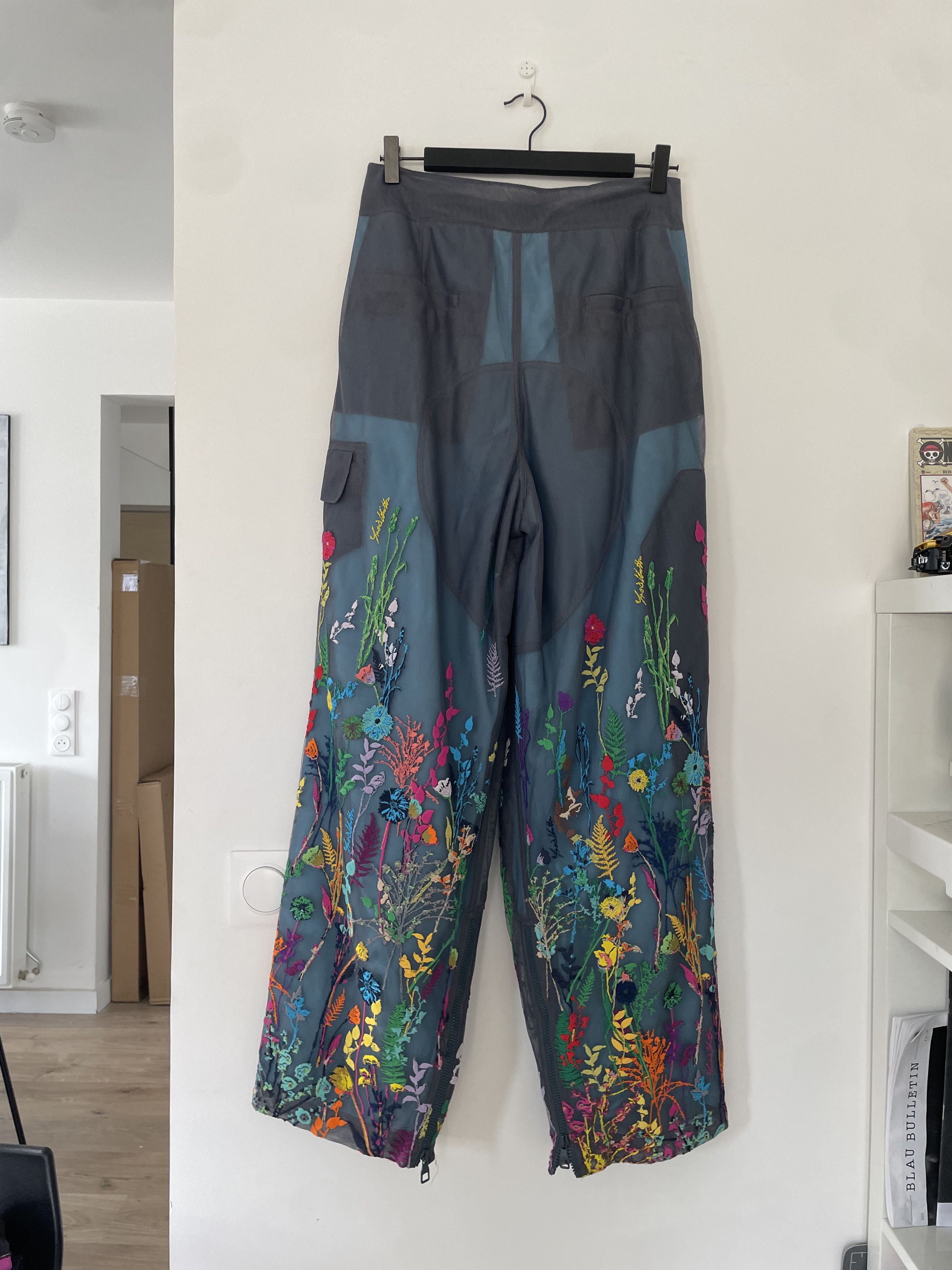 Louis Vuitton LOUIS VUITTON ULTRA RARE JAPAN EXCLUSIVE EMBROIDERED PANTS Size US 28 / EU 44 - 10 Thumbnail