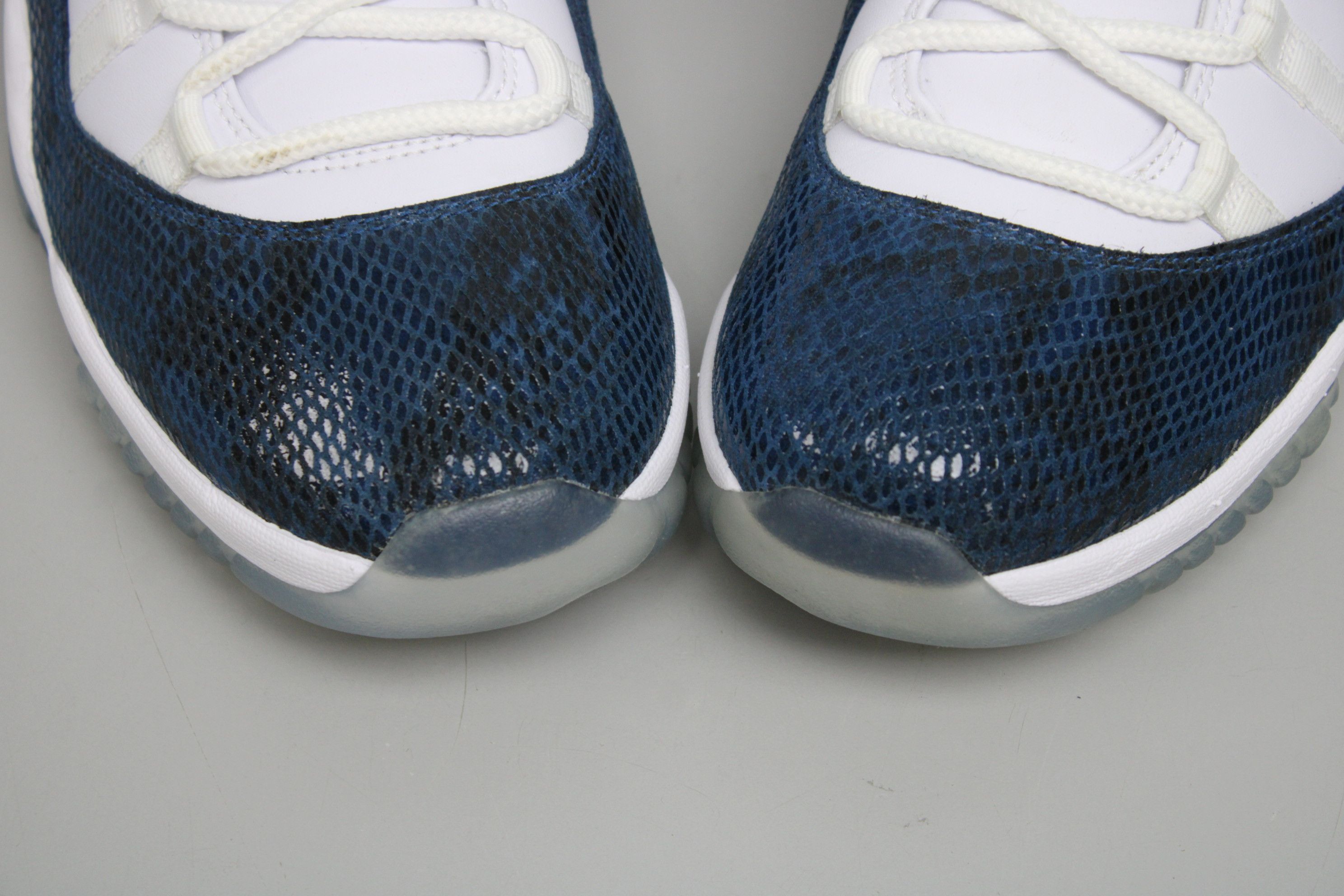 jordan 11 le snakeskin