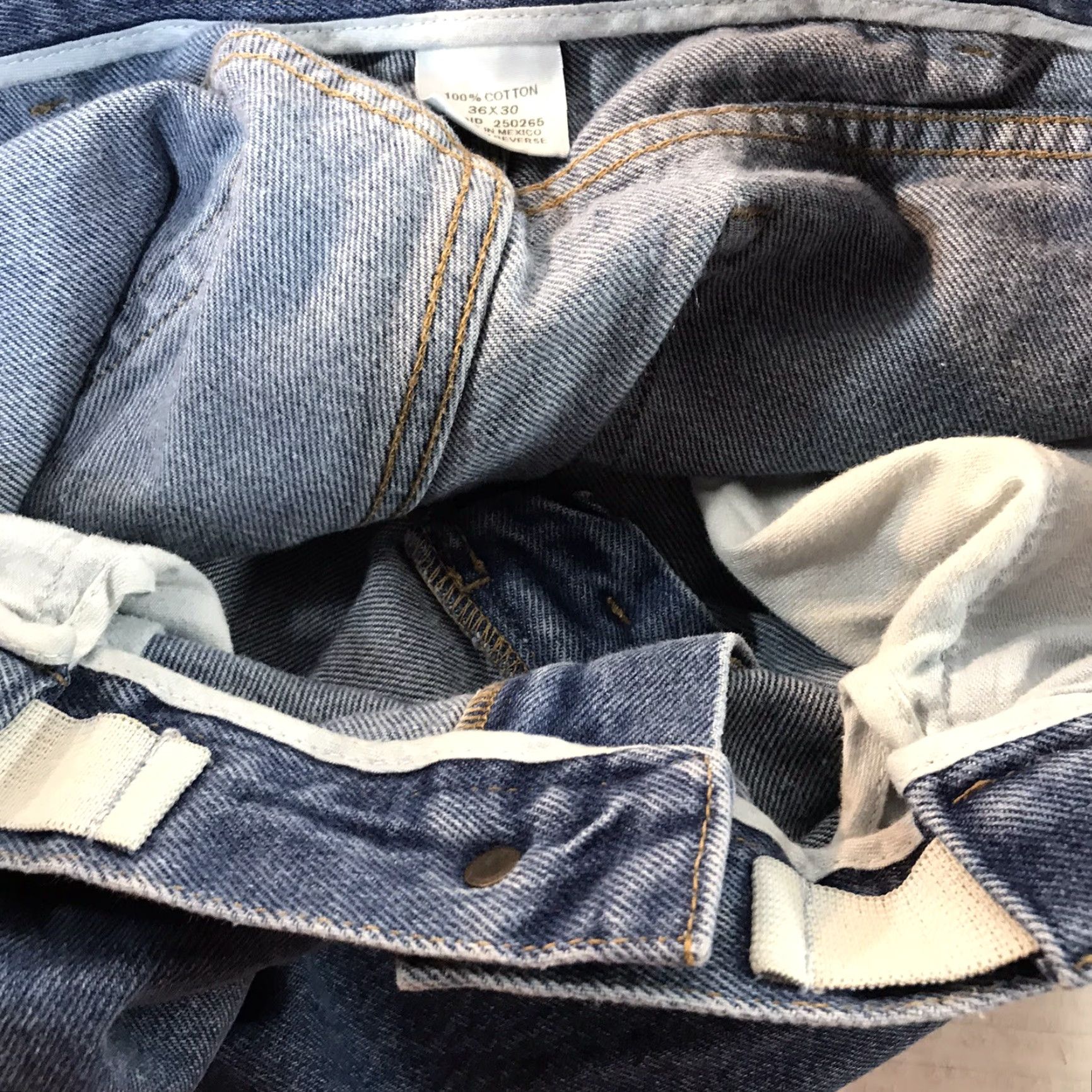 Vintage VINTAGE L.L. Bean Jeans Men’s Size 36x30 Comfort Waist Straight Fit Blue Denim 90s Classic Size US 36 / EU 52 - 6 Thumbnail