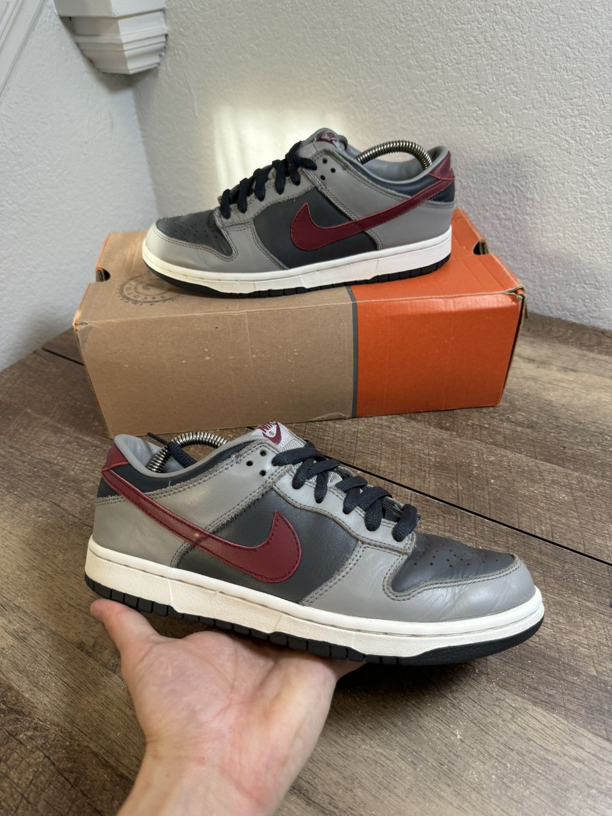 Nike Nike Dunk Low SB Pro 2002 Grey Team Red Anthracite Size 7.5 Size US 7.5 / EU 40-41 - 1 Thumbnail
