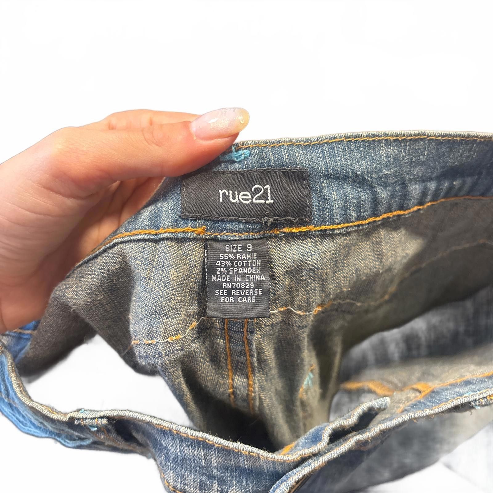 rue21 vintage y2k light wash low waisted flare jeans Size 31" - 7 Thumbnail