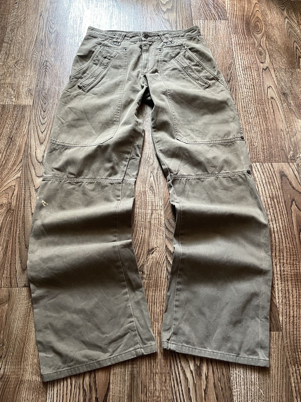Dolce & Gabbana Vintage Dolce & Gabbana Cargo Pants Size US 30 / EU 46 - 1 Thumbnail