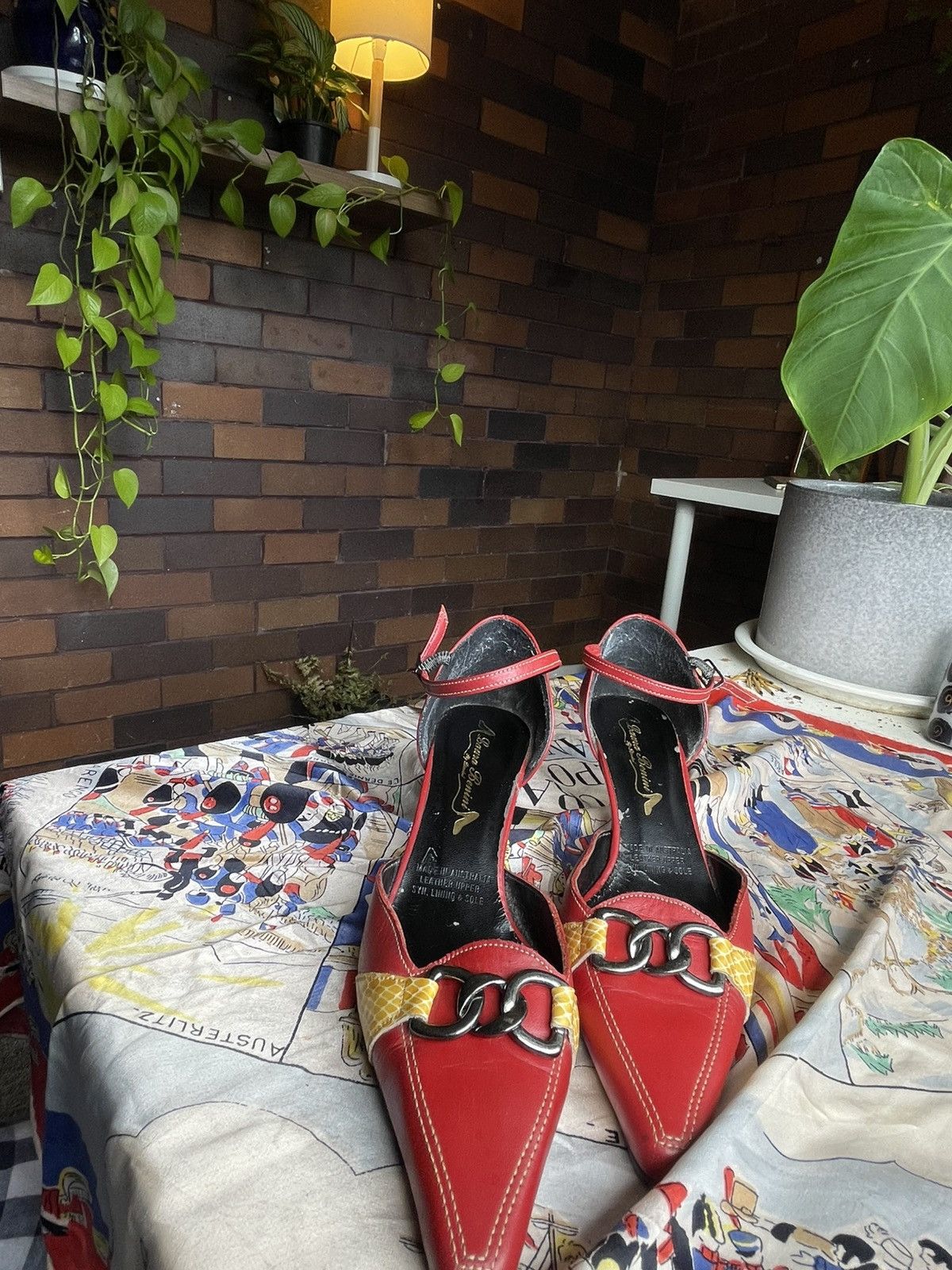 Vintage KITTEN HEELS🫶🏻 Size US 6 / IT 36 - 5 Thumbnail