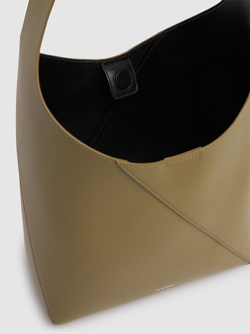 Jil Sander o1w1db10825 Size: OS / Leather Shoulder Bag in Khaki Size ONE SIZE - 6 Thumbnail