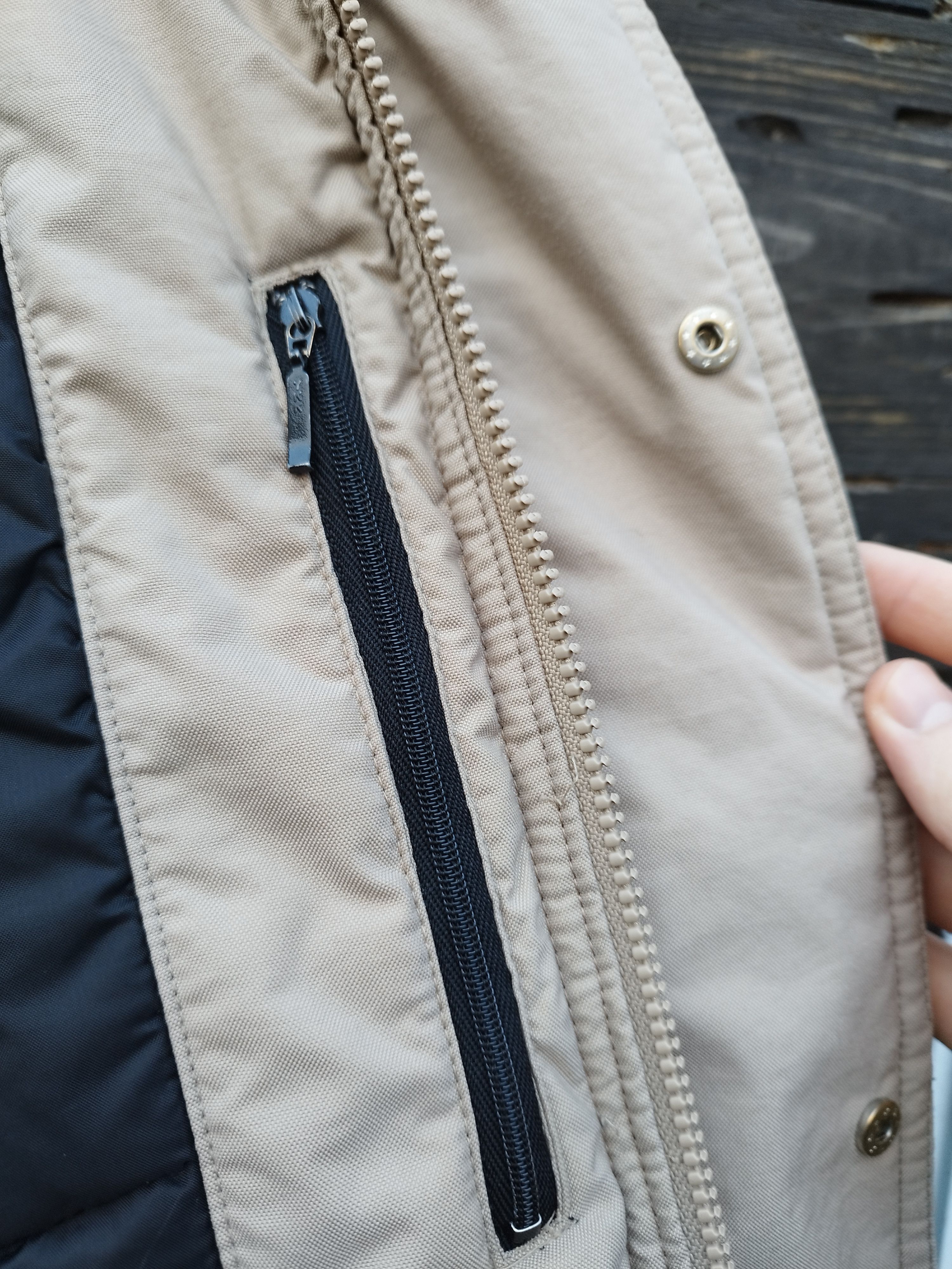 Nike VINTAGE 90s/Y2K Nike Jacket | YKK Zippers, Nylon Shell Size US M / EU 48-50 / 2 - 13 Thumbnail