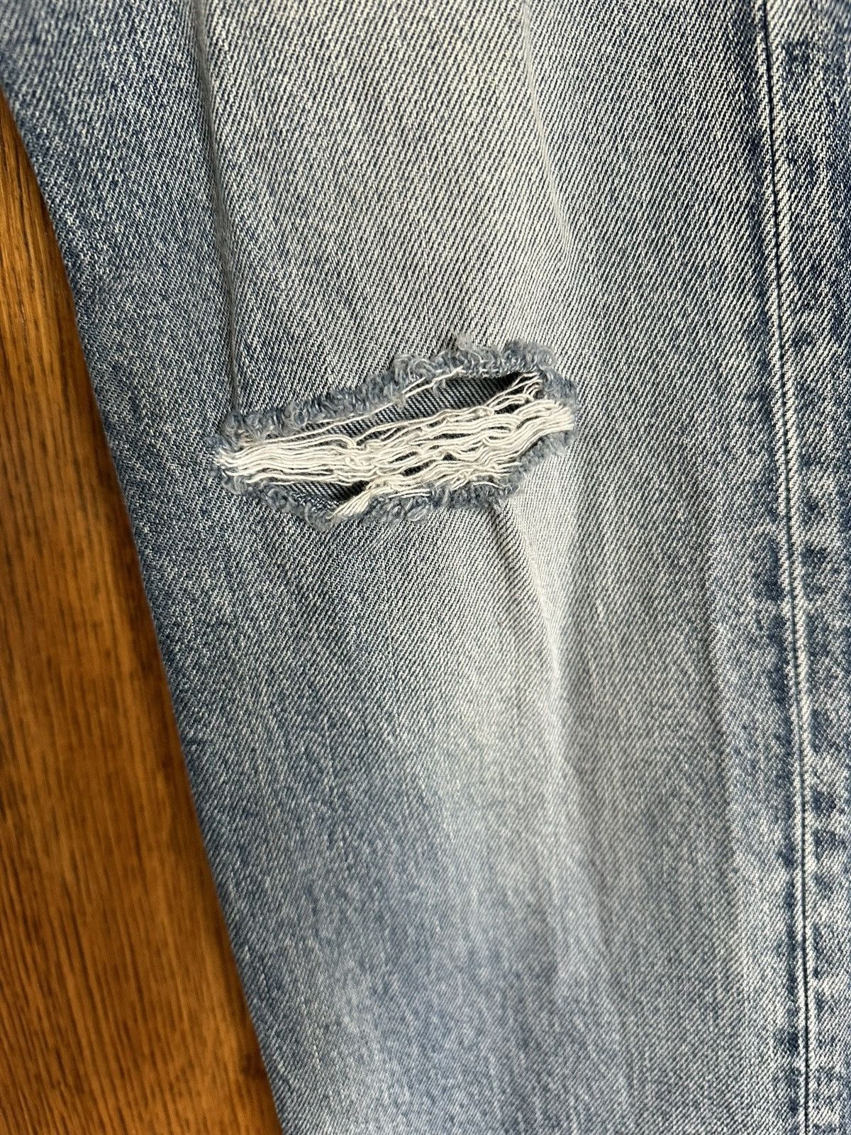 Saint Laurent Paris SS20 Saint Laurent distressed blue crash slim jeans 31 rip Size US 31 - 14 Thumbnail