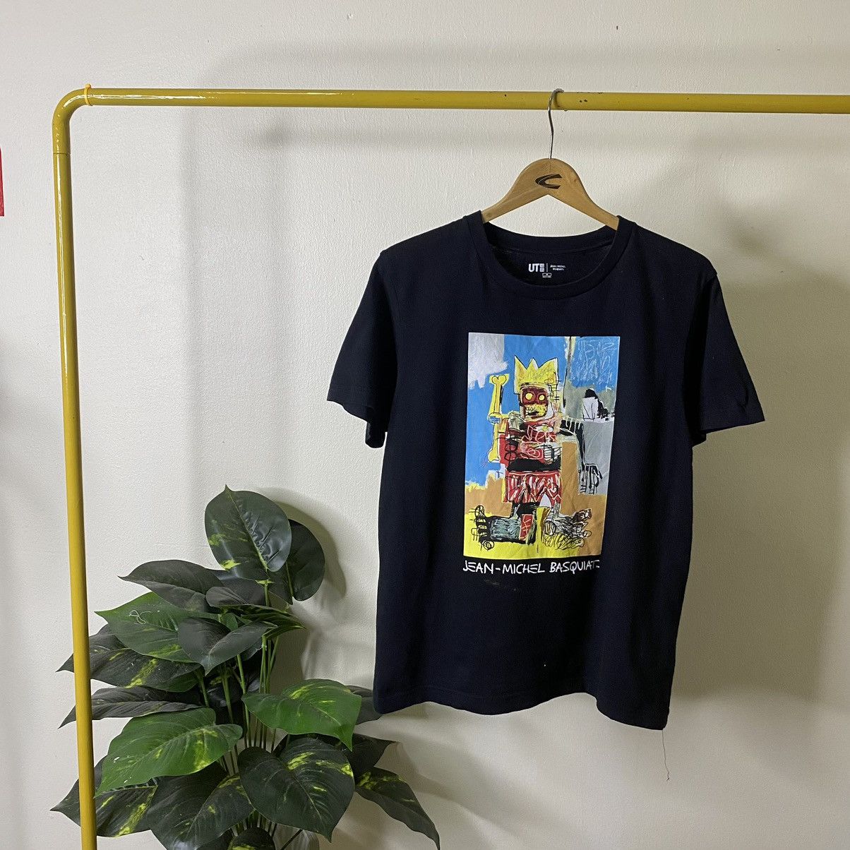 Jean-Michel Basquiat × Uniqlo JMB x Uniqlo Nice Art Graphic Collaboration Tee Size US M / EU 48-50 / 2 - 1 Thumbnail