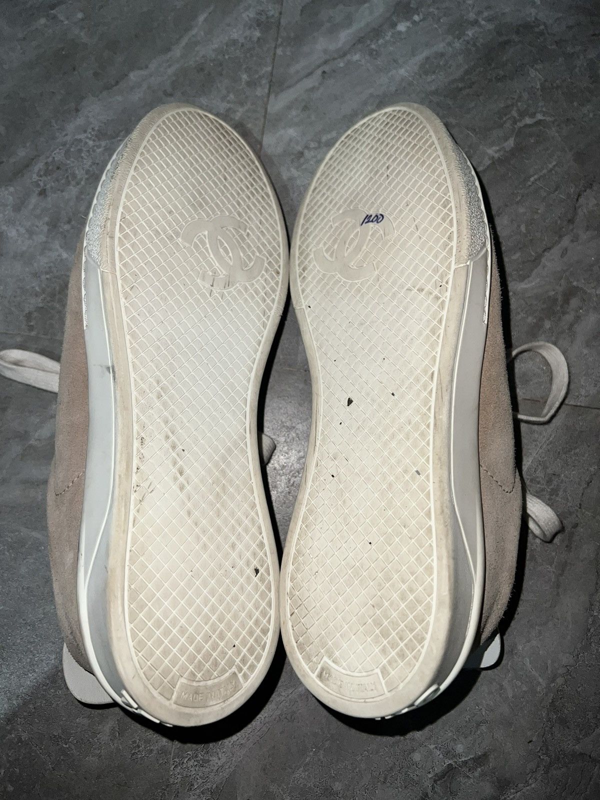 Chanel Chanel Suede Calfskin Sneakers Size US 9 / IT 39 - 9 Thumbnail