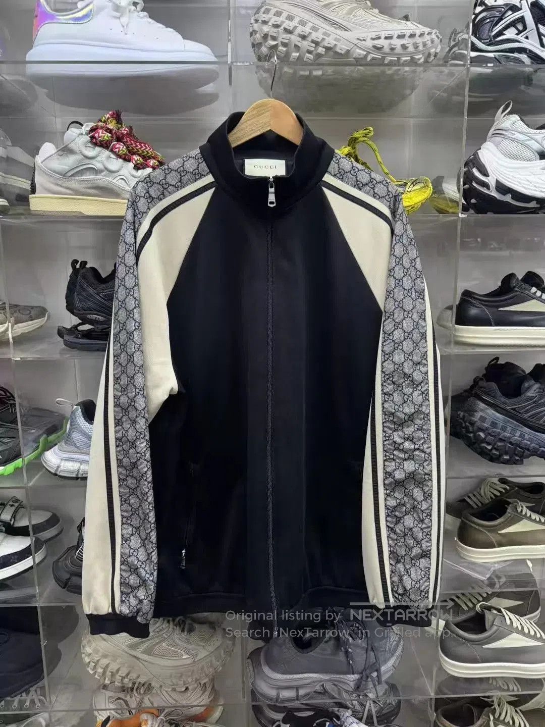 Gucci Black Patterned Sleeve Zip-Up Jacket XL. Size US XL / EU 56 / 4 - 1 Thumbnail