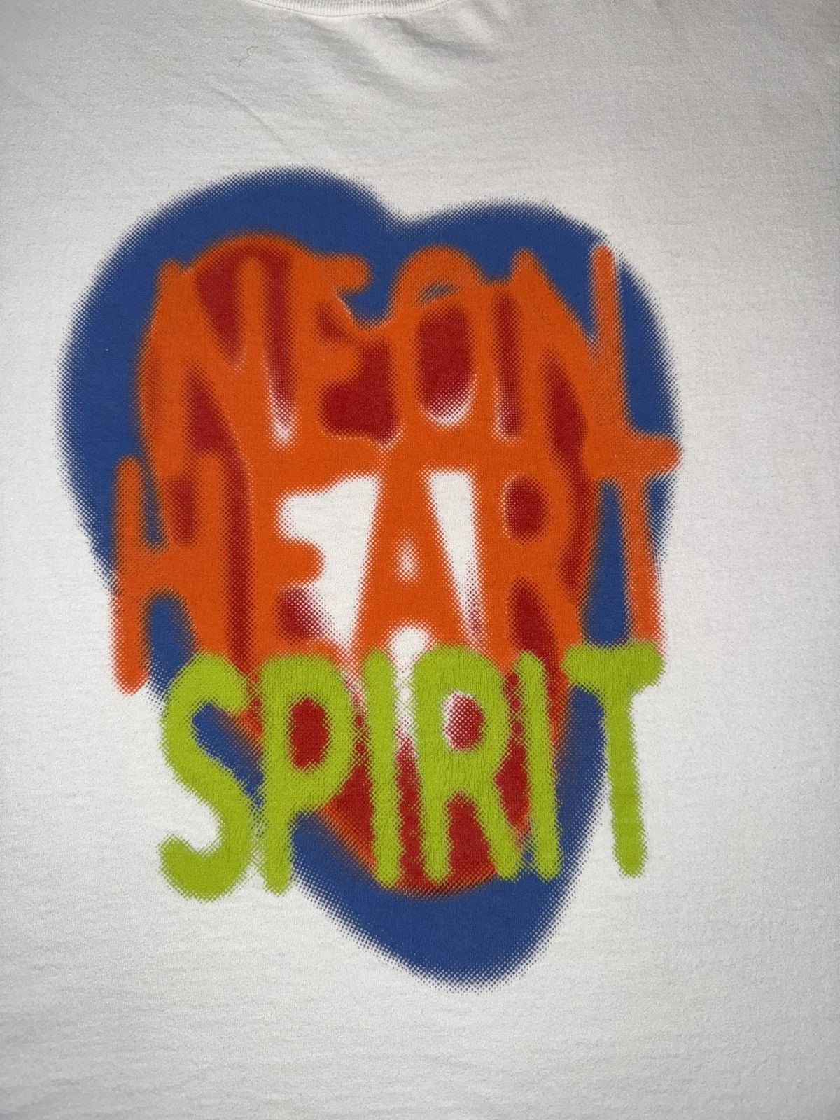 Siberia Hills Neon heart spirit t shirt Size US XL / EU 56 / 4 - 3 Thumbnail
