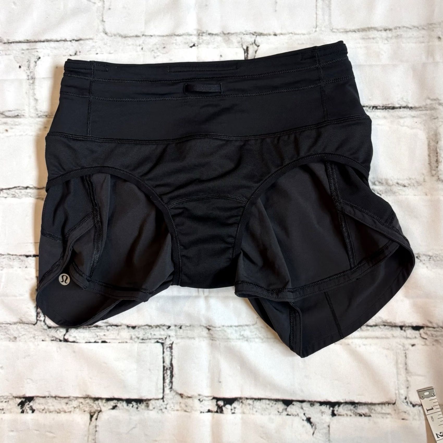 Lululemon VINTAGE Womens Lululemon Base Pace High-Rise Fitted Shorts 8" W7BQ9S Blue sz 6 Size 28" / US 6 / IT 42 - 8 Thumbnail