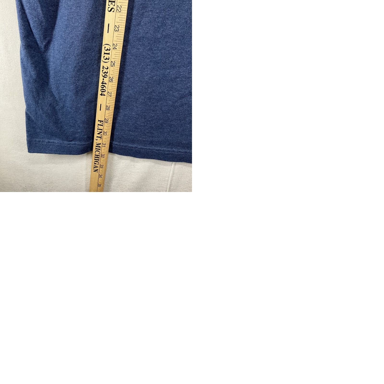 Carhartt Mens Carhartt Pocket T Shirt Large Heather Blue Crew Neck Original Fit Size US L / EU 52-54 / 3 - 9 Thumbnail