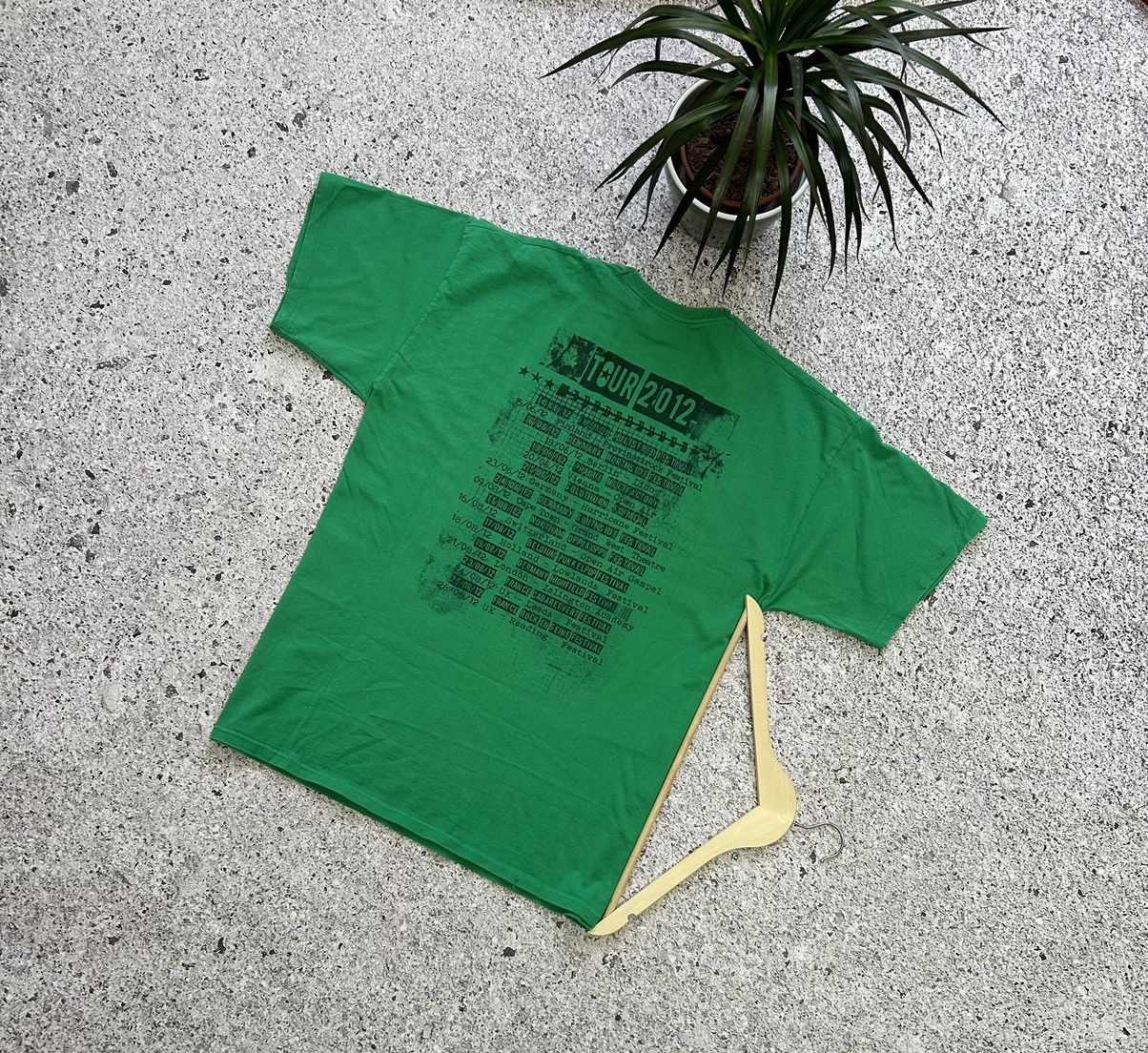 Band Tees × Vintage Vintage Eagles Of Death Metal Tour 2012 Rock Band T-Shirt Size US XL / EU 56 / 4 - 2 Thumbnail