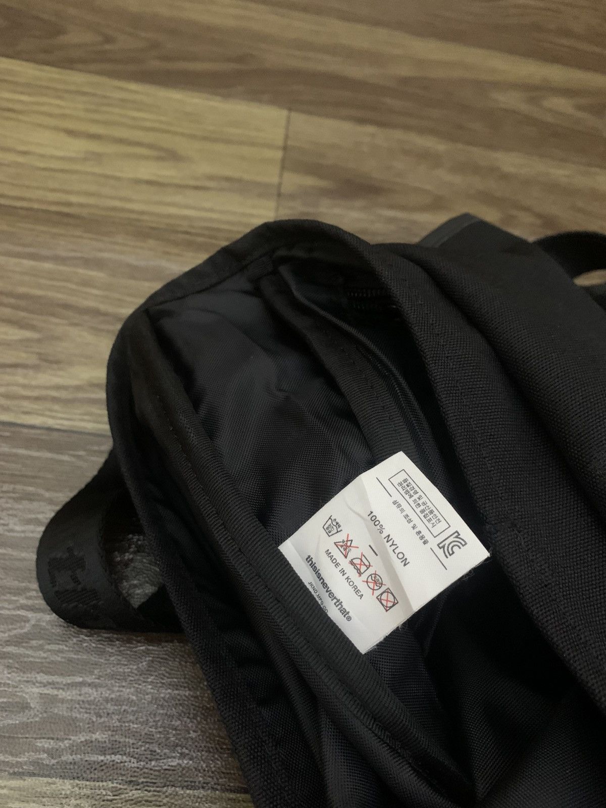 thisisneverthat Japan Vintage Sling Bag THISISNEVERTHAT Size ONE SIZE - 10 Thumbnail