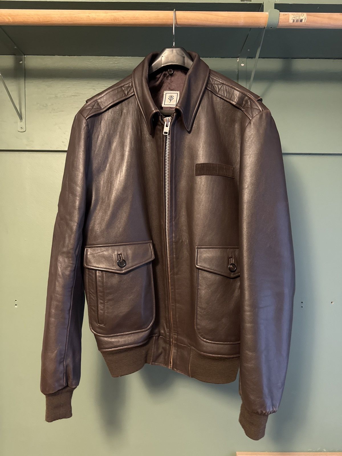 ToJ bomber w removable fur collar