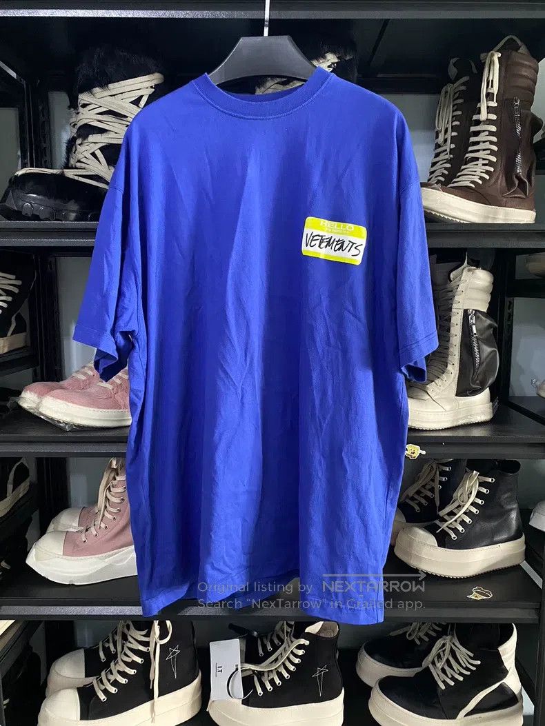 Vetements Vetements Signature Short Sleeve Size US XS / EU 42 / 0 - 1 Thumbnail