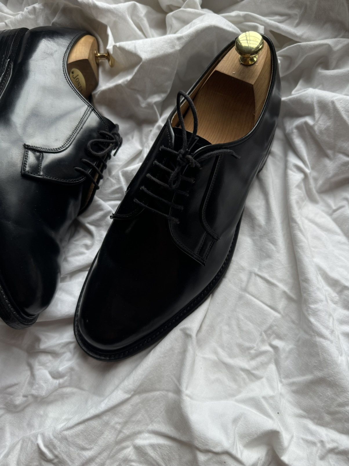 Loake Loake 771B Black classic polished leather derby Size US 11 / EU 44 - 5 Thumbnail