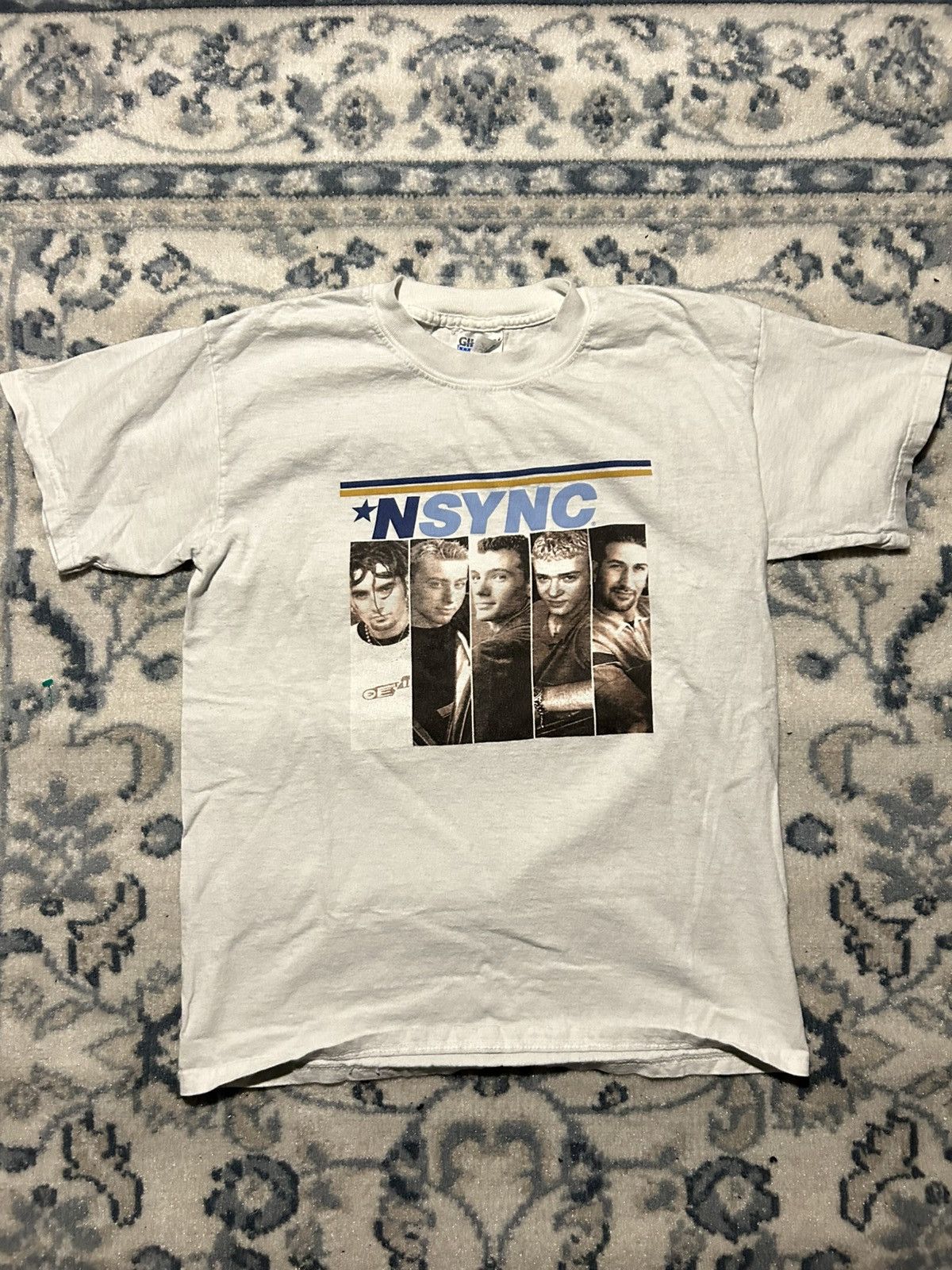 Vintage Vintage NSYNC Band 1999 Canadian Tour T-Shirt size medium Size US M / EU 48-50 / 2 - 1 Thumbnail