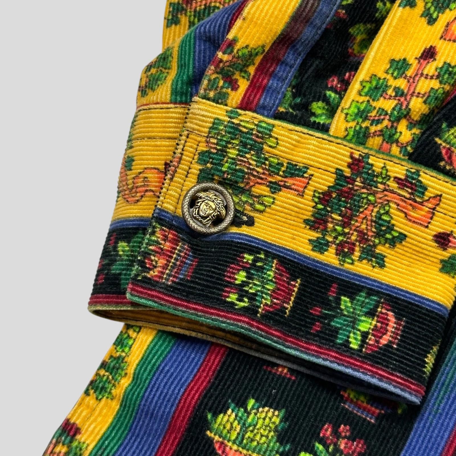 Versace Versace Jeans Couture 90’s Bonsai Corduroy Shirt - M (L/XL) Size US L / EU 52-54 / 3 - 2 Thumbnail