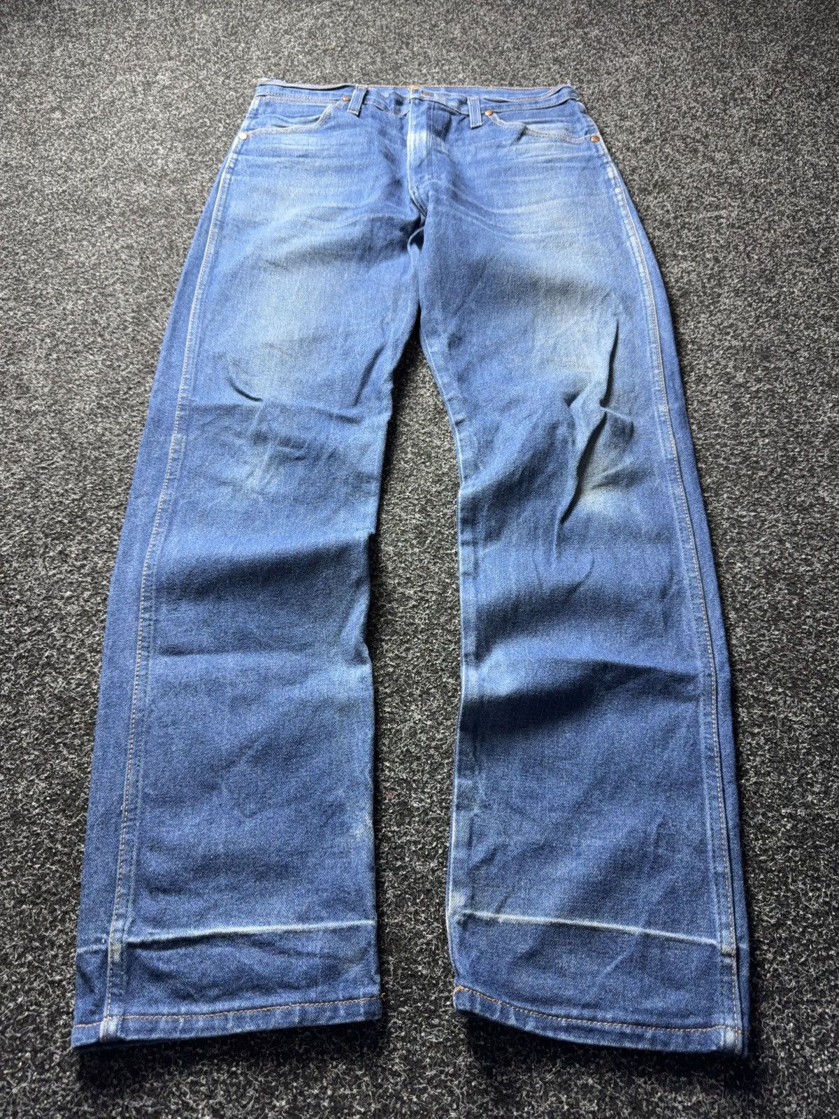 Wrangler Retro 90s Vintage Wrangler Classic Straight Leg Jeans W34 Size US 34 / EU 50 - 1 Thumbnail