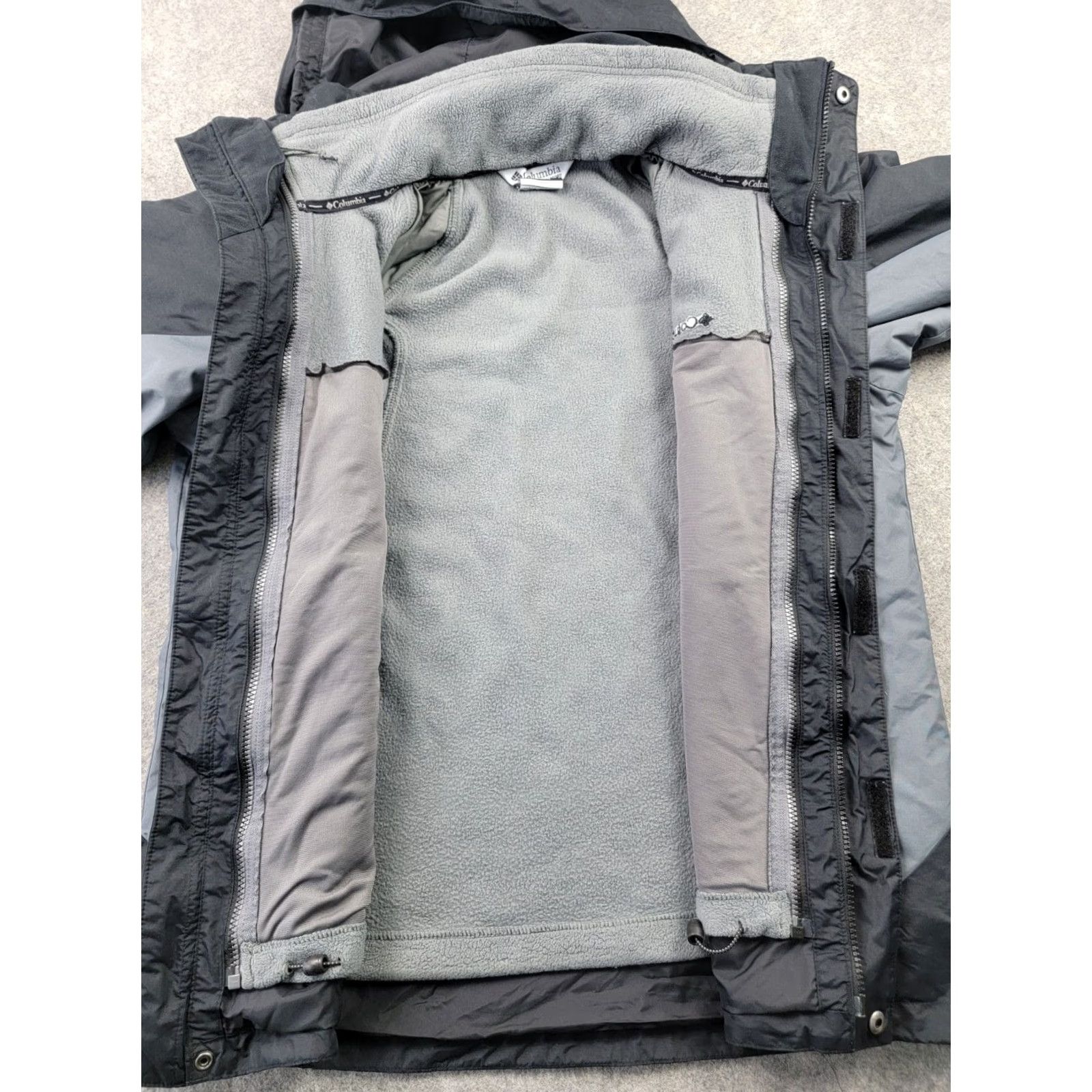 Vintage Columbia Interchange Coat Mens M Black Gray Removable Hood 3-in-1 Jacket Winter Outdoor Outdoor Walking Hiking Long Sleeve Full Zip Size US M / EU 48-50 / 2 - 3 Thumbnail