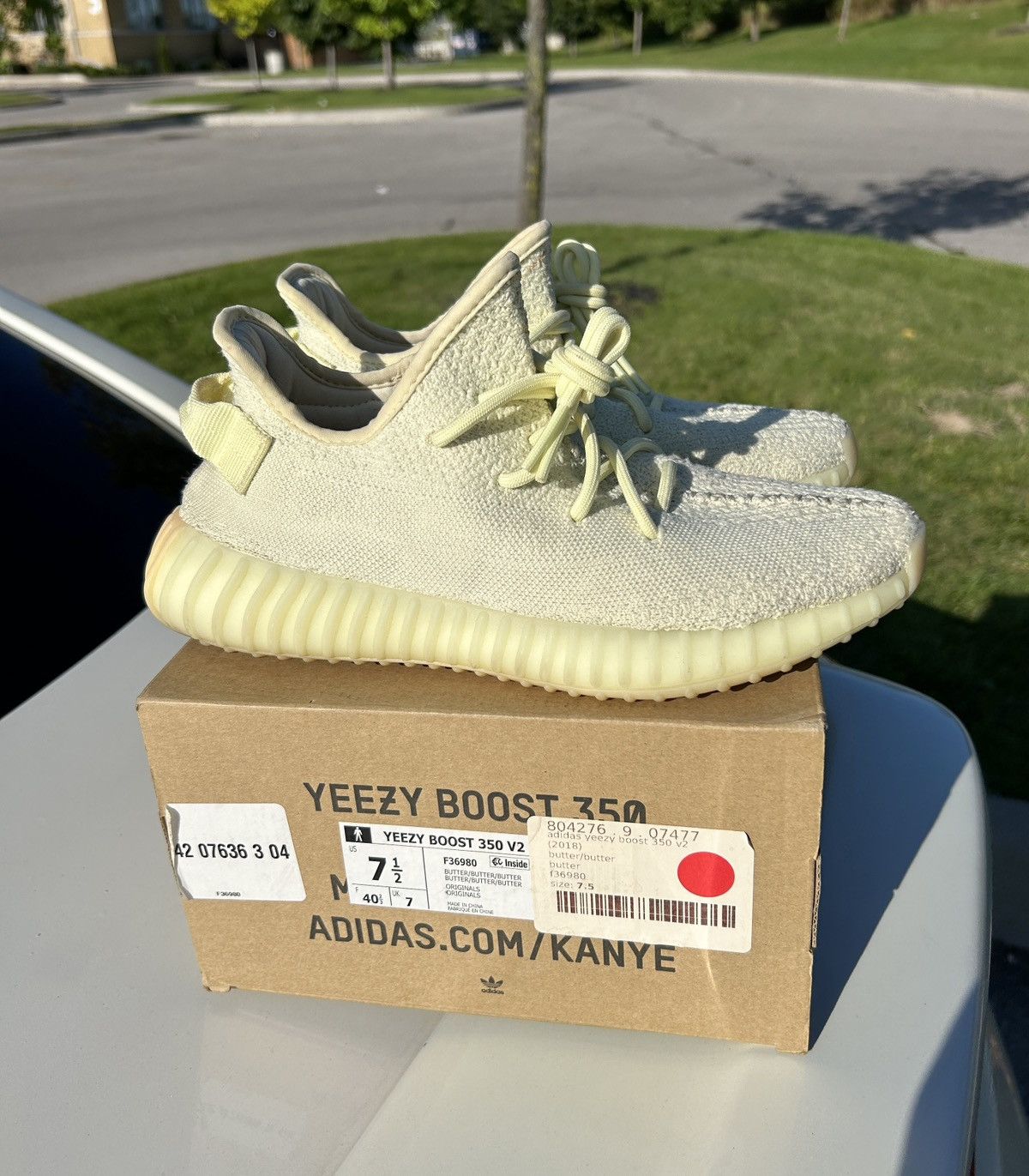 Adidas × Kanye West Adidas Yeezy Boost 350 V2 Butter Size US 7.5 / EU 40-41 - 2 Thumbnail