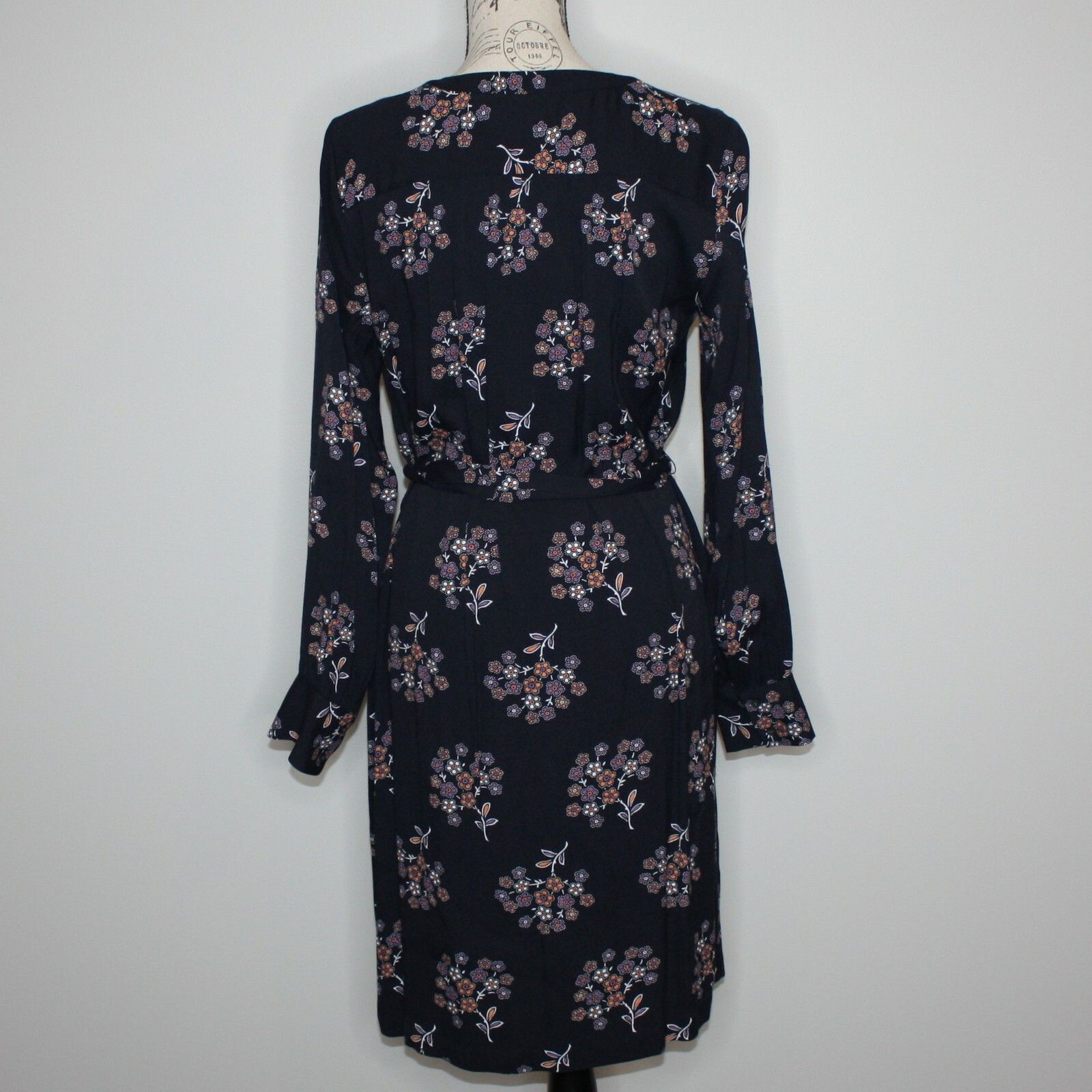 Loft Anemone Floral Shirtdress In Fresh Navy Color and size M NWT Size M / US 6-8 / IT 42-44 - 8 Thumbnail
