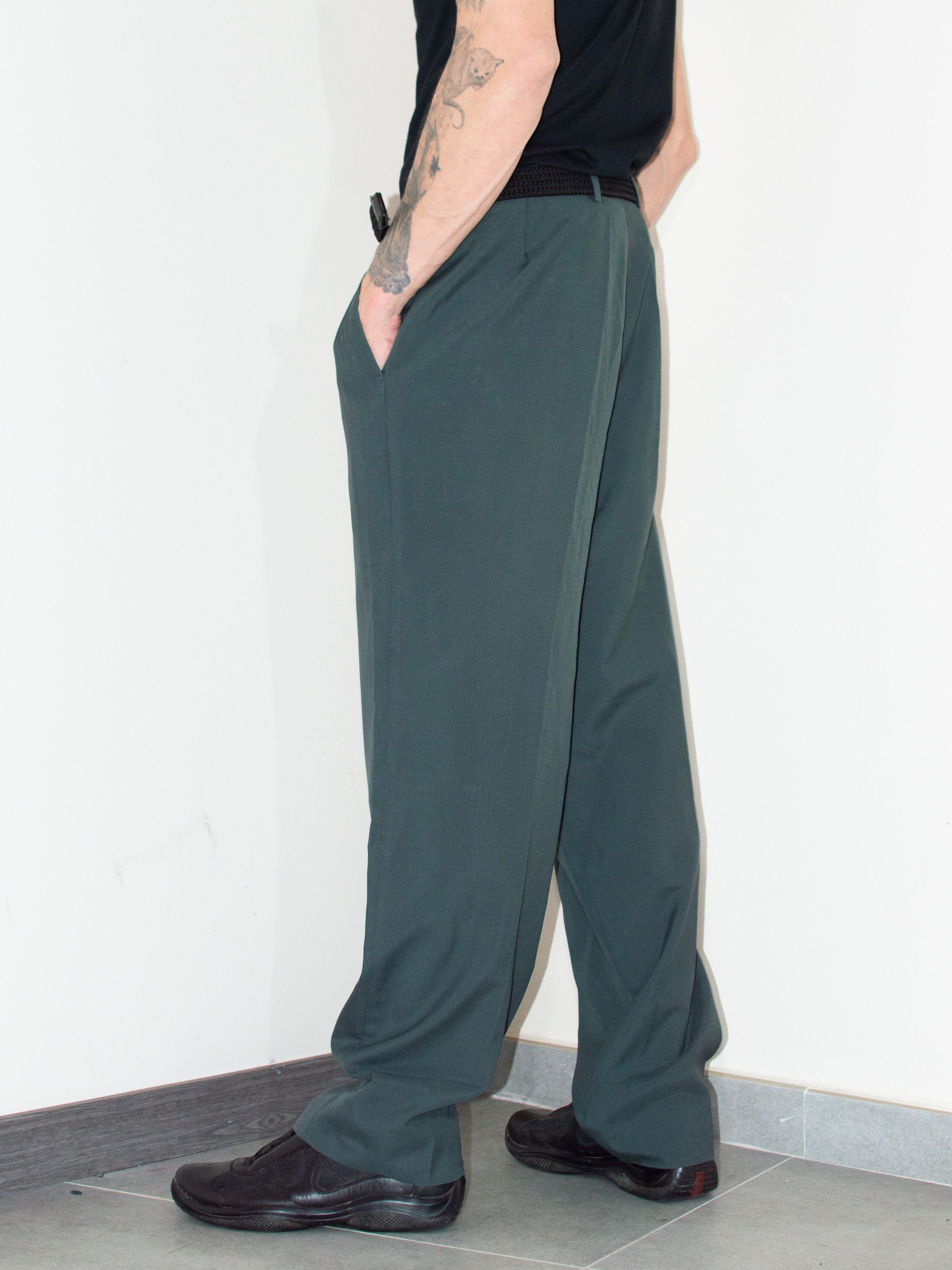 Designer × Vintage Vintage 90s Burberry Dark Green Pleated Chino Trousers Size US 30 / EU 46 - 2 Thumbnail